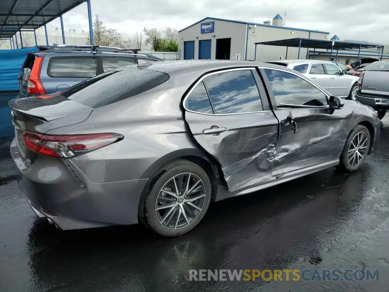 3 fotografías del automóvil dañado 4T1T11AK3PU835976 TOYOTA CAMRY 2023