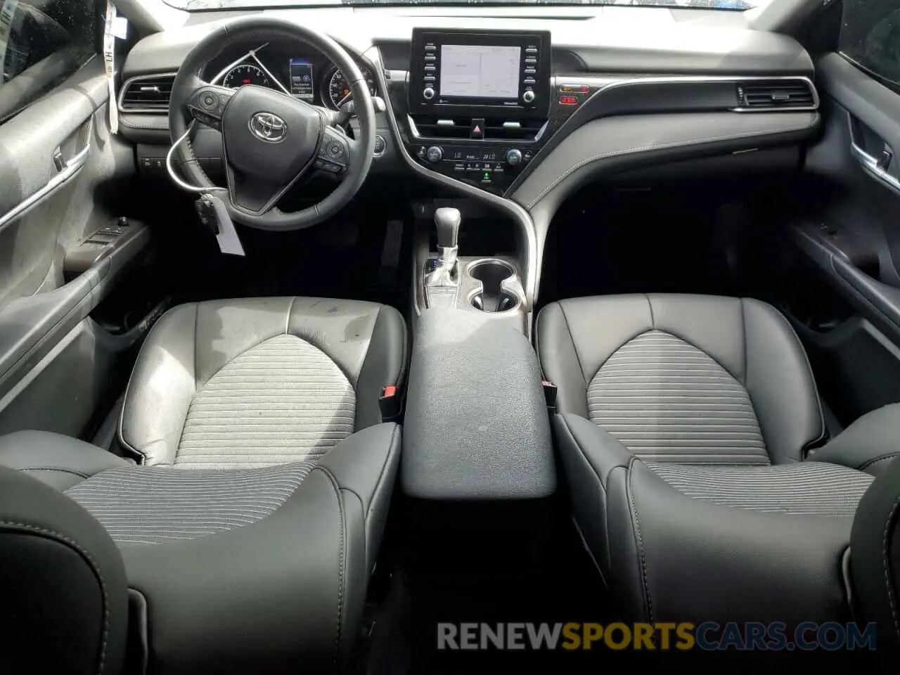 8 fotografías del automóvil dañado 4T1T11AK3PU835976 TOYOTA CAMRY 2023