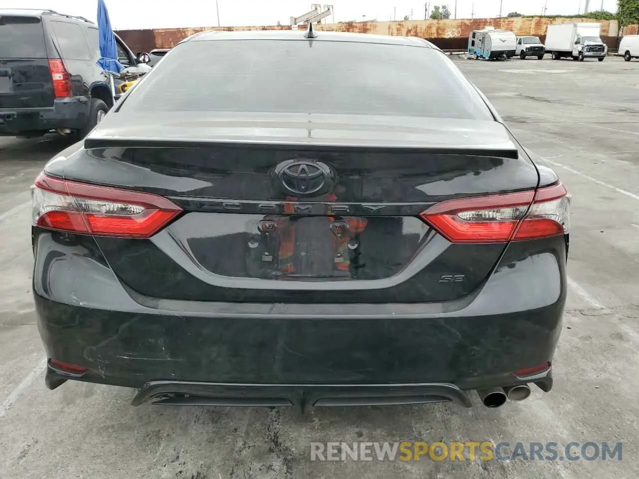 6 fotografías del automóvil dañado 4T1T11AK6PU730140 TOYOTA CAMRY 2023