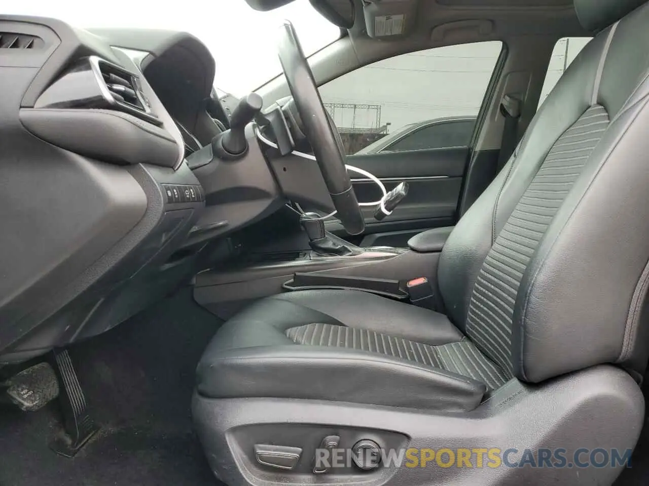 7 fotografías del automóvil dañado 4T1T11AK6PU730140 TOYOTA CAMRY 2023
