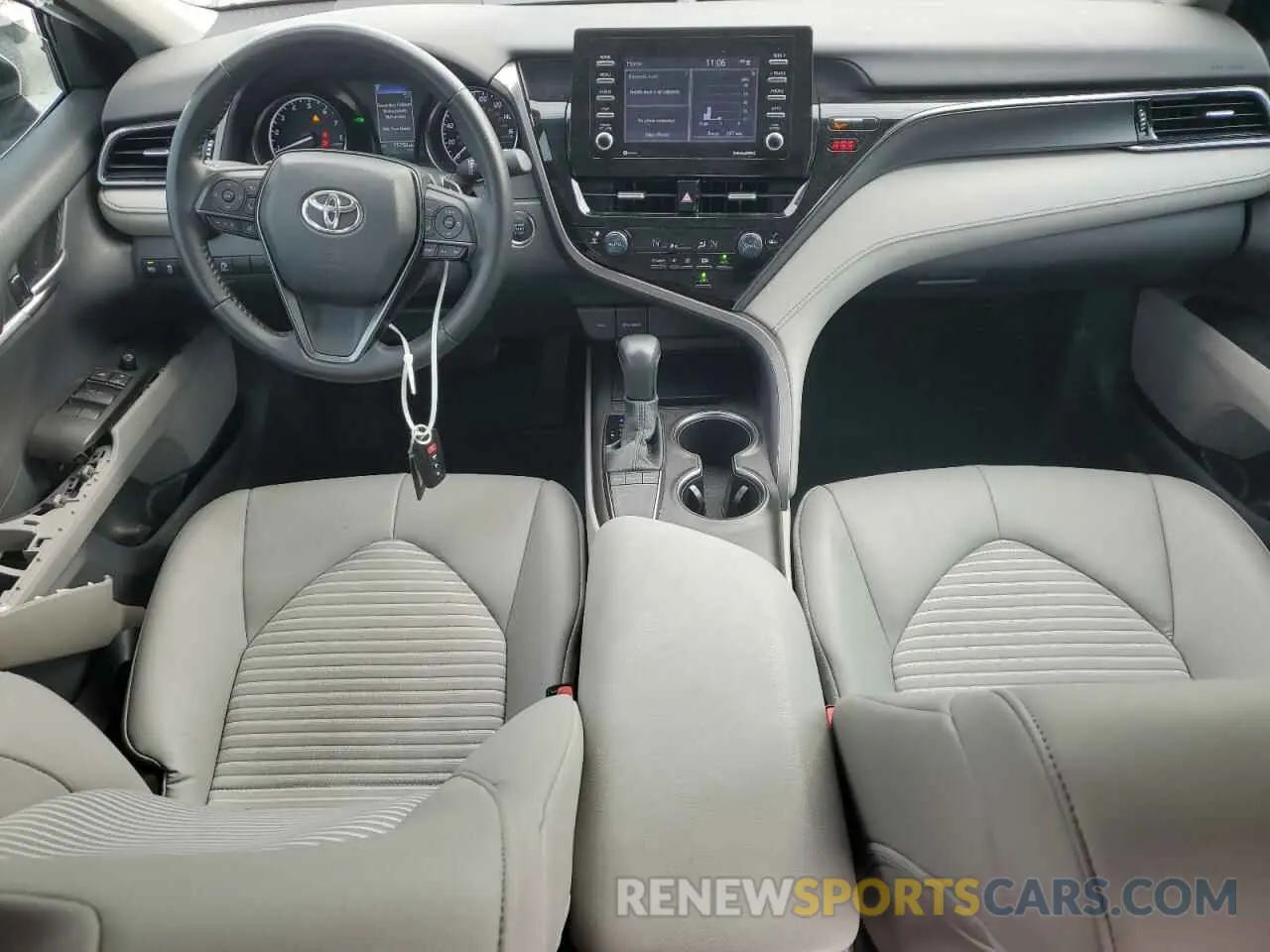 8 fotografías del automóvil dañado 4T1T11AK6PU766233 TOYOTA CAMRY 2023