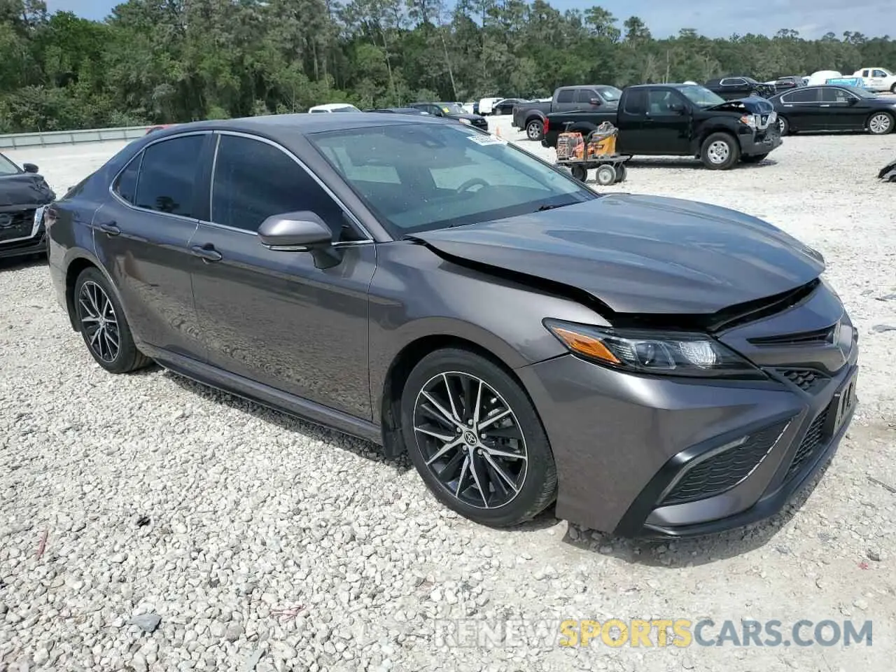4 fotografías del automóvil dañado 4T1T11AK6PU783999 TOYOTA CAMRY 2023
