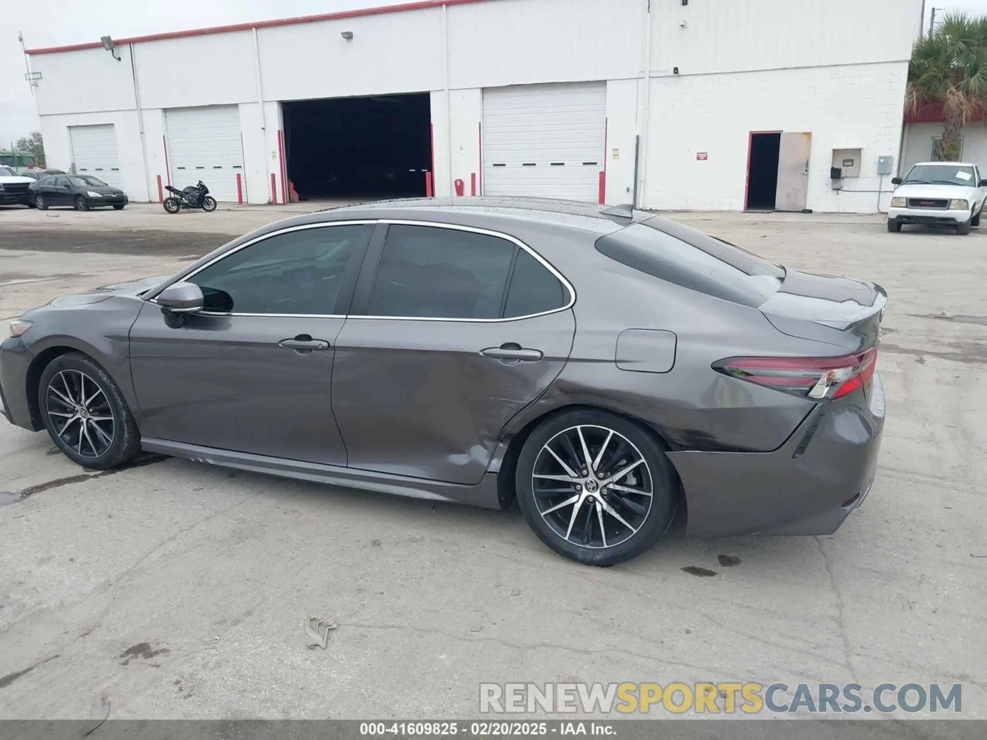 6 fotografías del automóvil dañado 4T1T11AK6PU799233 TOYOTA CAMRY 2023