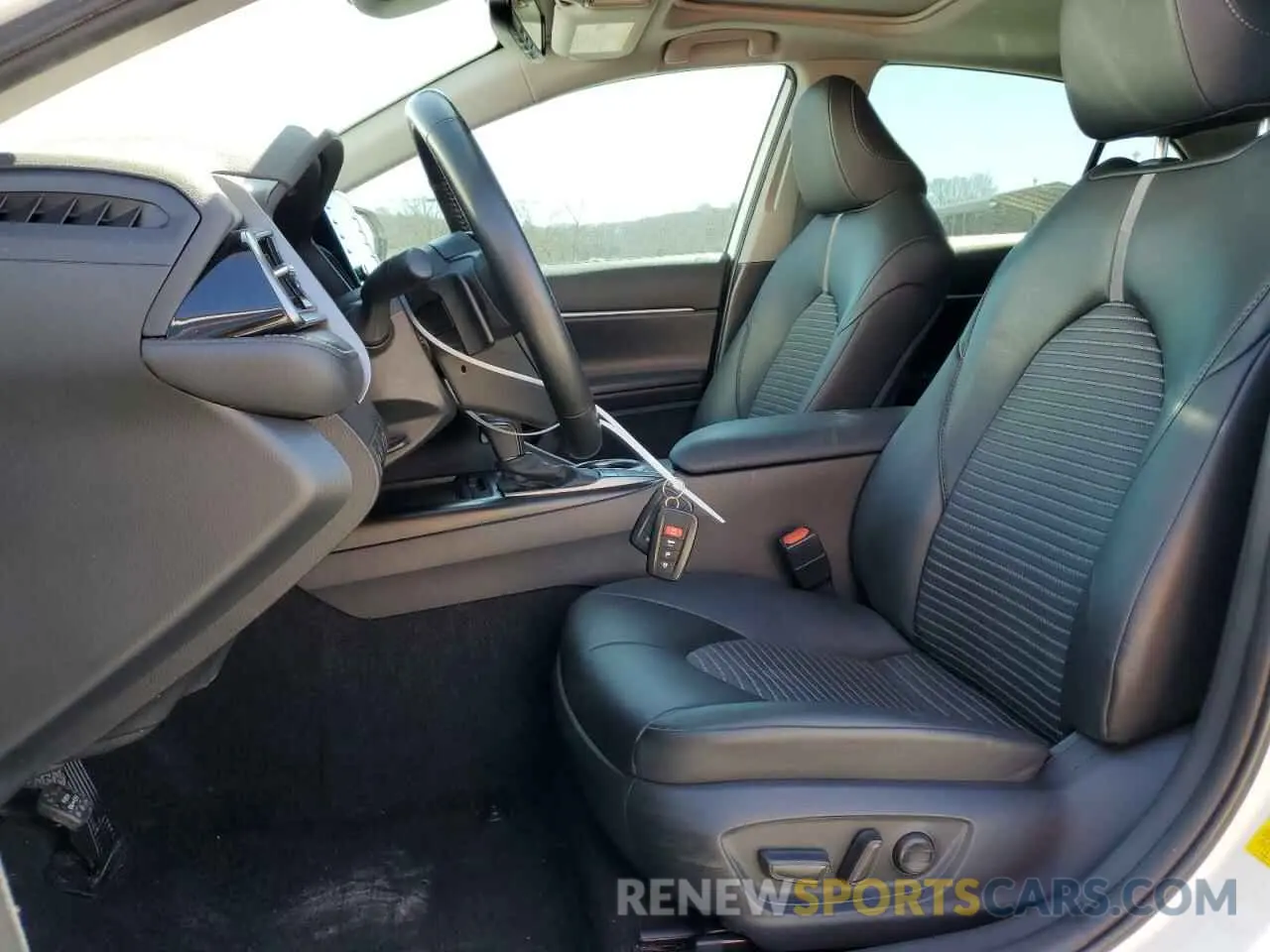 7 fotografías del automóvil dañado 4T1T11AK6PU839861 TOYOTA CAMRY 2023