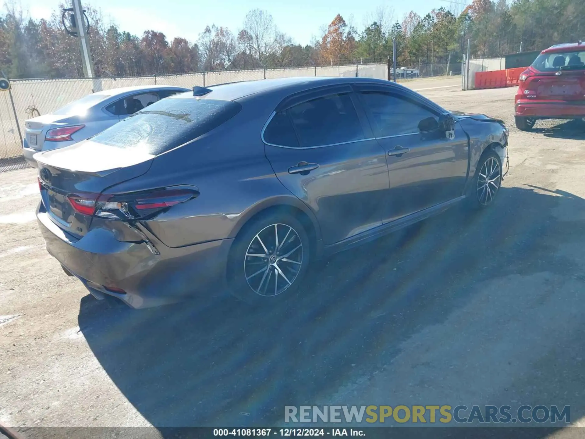 4 fotografías del automóvil dañado 4T1T11AK7PU784675 TOYOTA CAMRY 2023