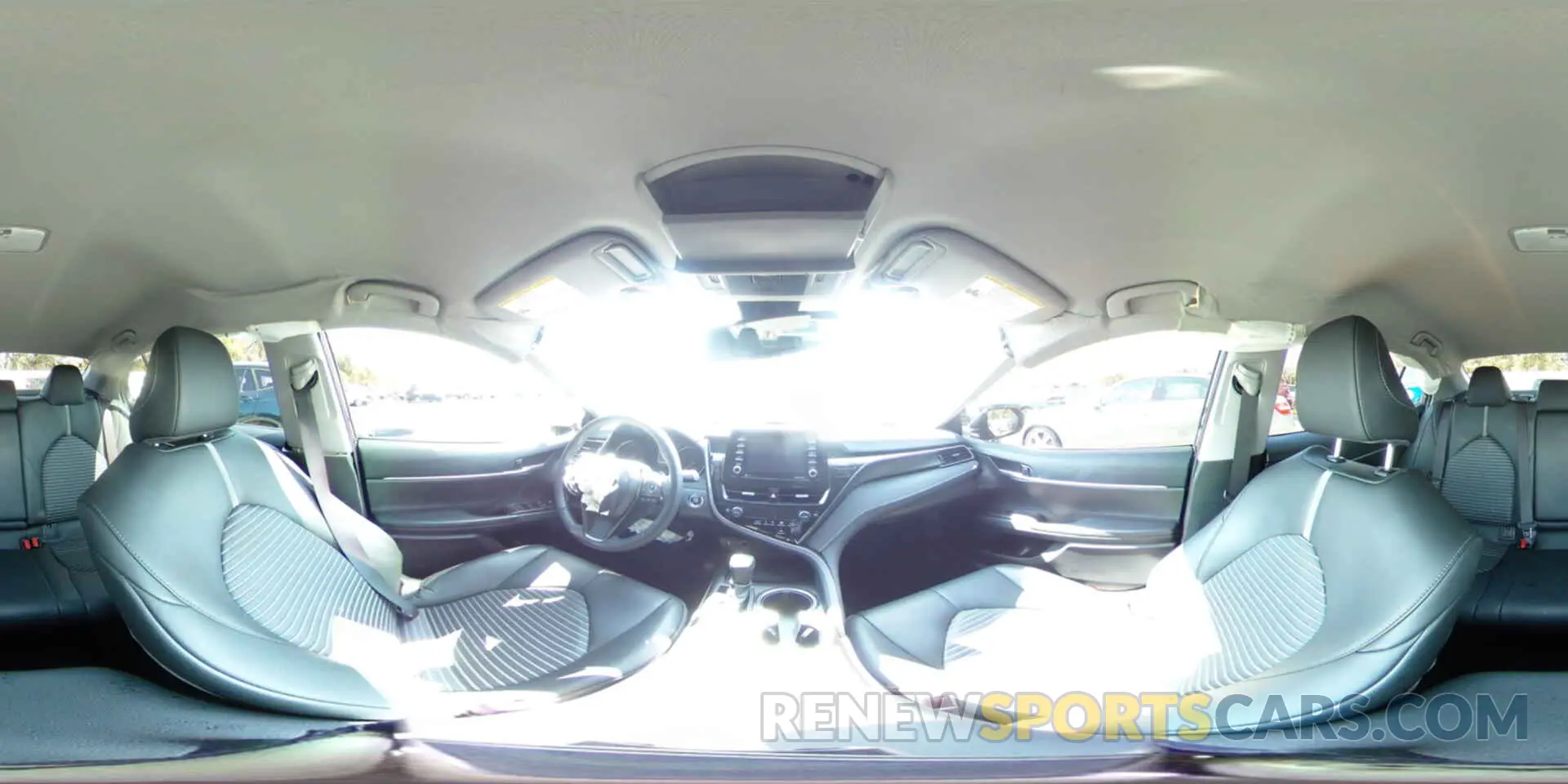 15 fotografías del automóvil dañado 4T1T11AK7PU823085 TOYOTA CAMRY 2023