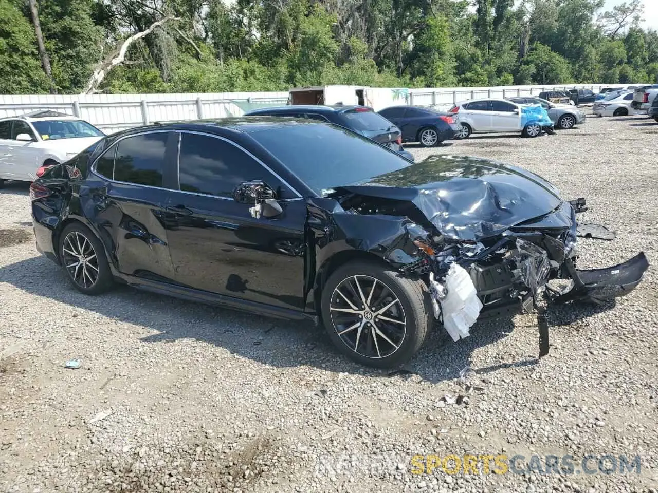 4 fotografías del automóvil dañado 4T1T11AK7PU823085 TOYOTA CAMRY 2023