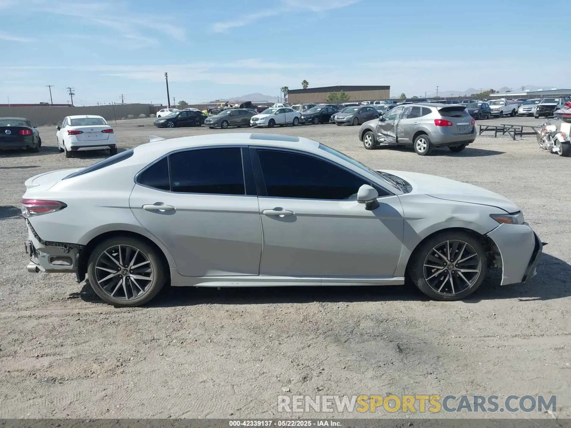 14 fotografías del automóvil dañado 4T1T11AK8PU103603 TOYOTA CAMRY 2023