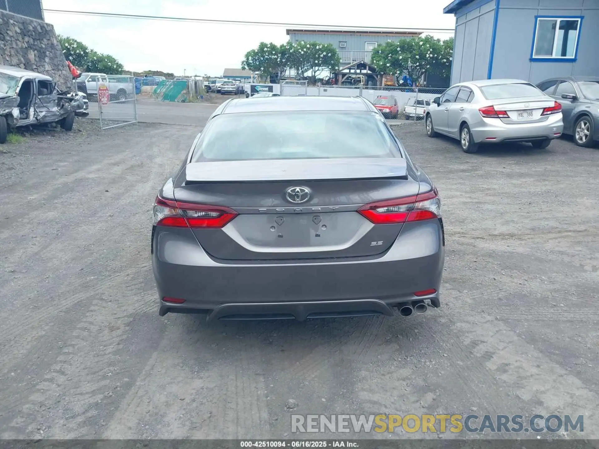17 fotografías del automóvil dañado 4T1T11AK8PU150579 TOYOTA CAMRY 2023