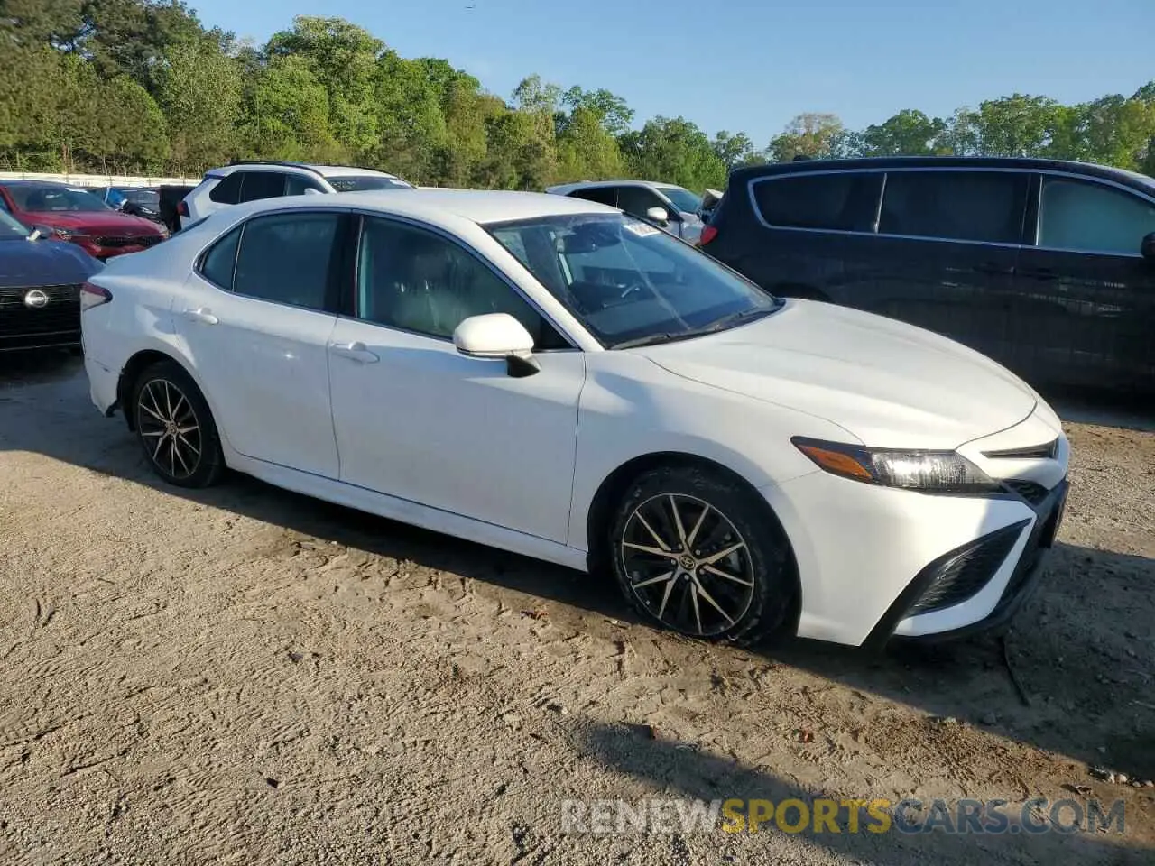 4 fotografías del automóvil dañado 4T1T11AK8PU164806 TOYOTA CAMRY 2023