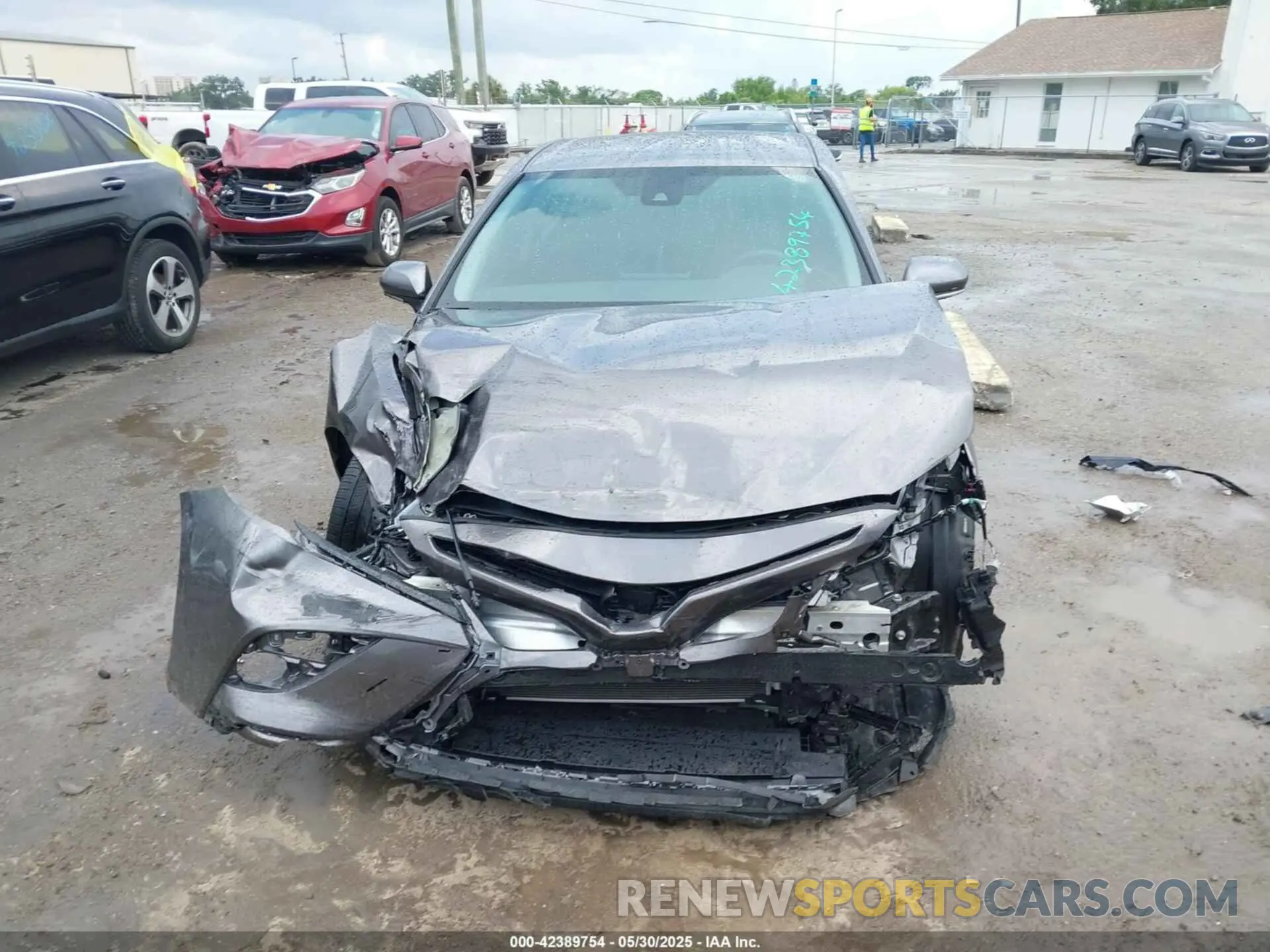 12 fotografías del automóvil dañado 4T1T11AK8PU802097 TOYOTA CAMRY 2023