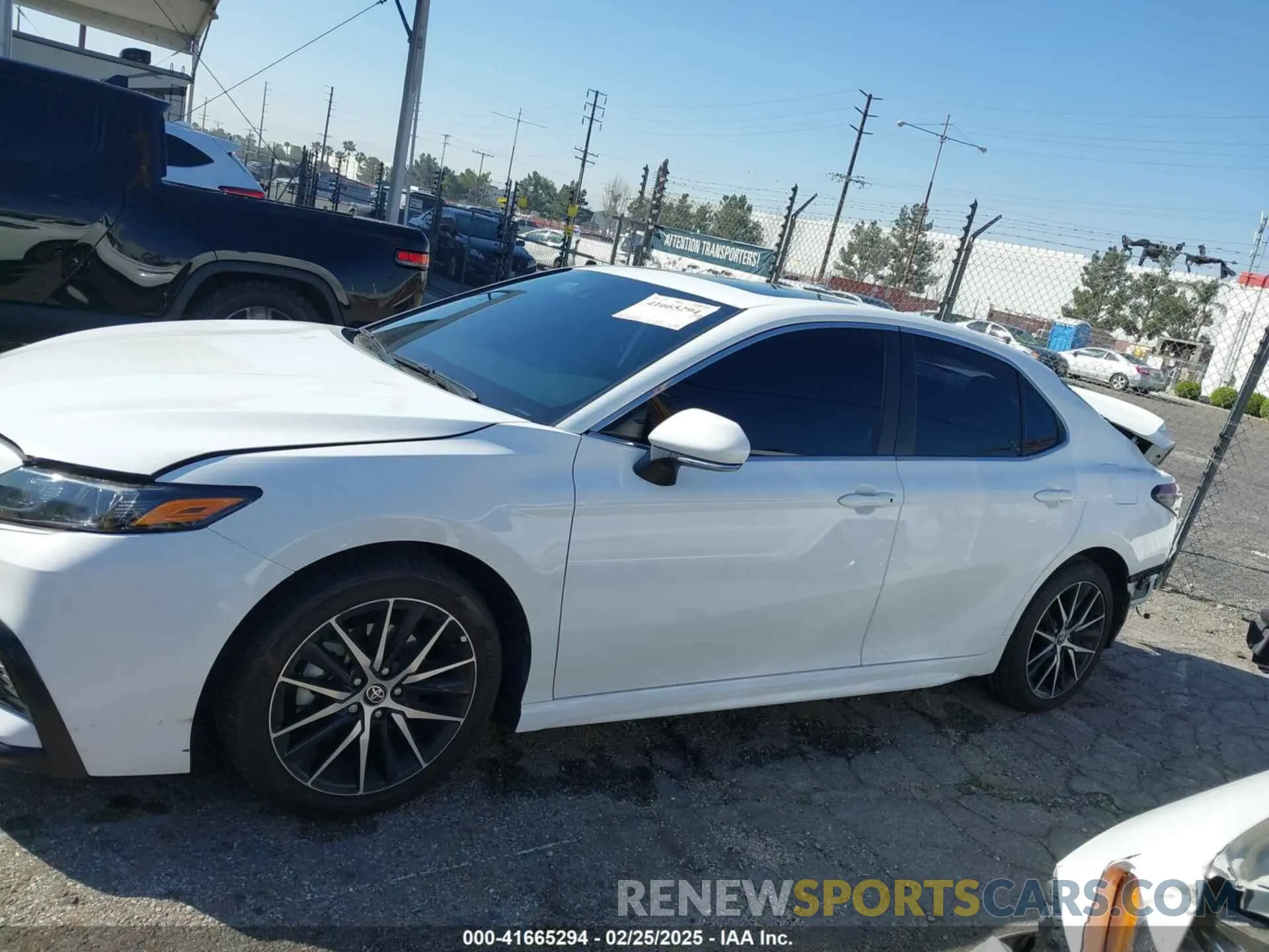 15 fotografías del automóvil dañado 4T1T11AK8PU833348 TOYOTA CAMRY 2023