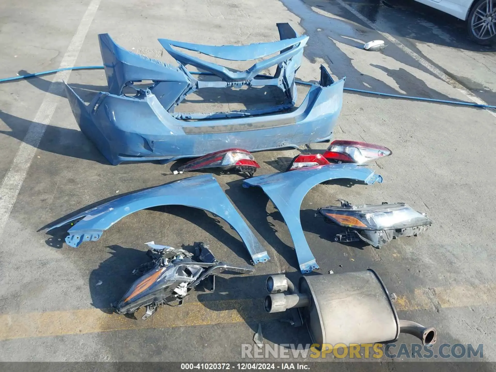 12 fotografías del automóvil dañado 4T1T11AK9PU092112 TOYOTA CAMRY 2023