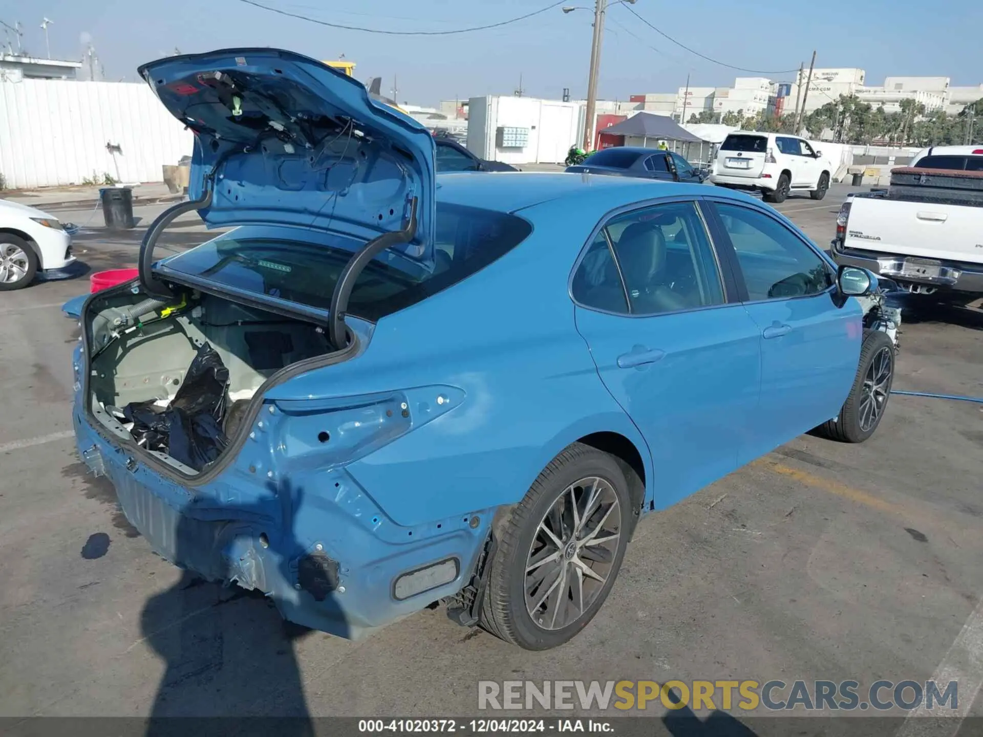 4 fotografías del automóvil dañado 4T1T11AK9PU092112 TOYOTA CAMRY 2023