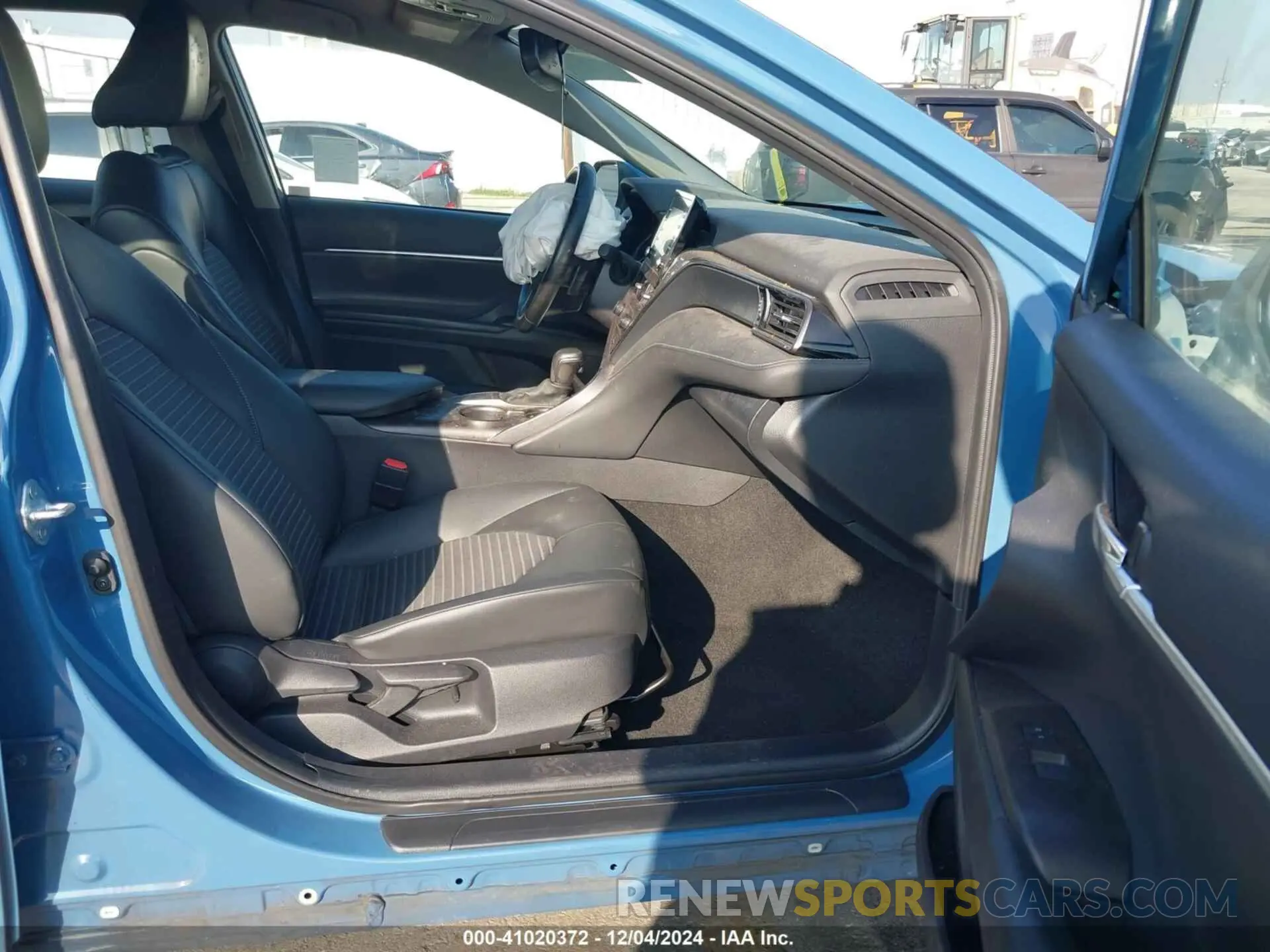 5 fotografías del automóvil dañado 4T1T11AK9PU092112 TOYOTA CAMRY 2023