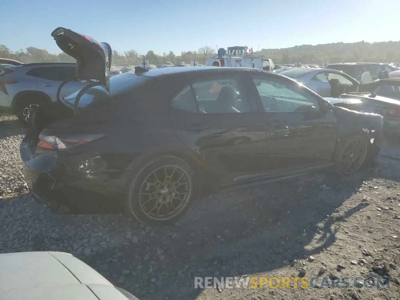3 fotografías del automóvil dañado 4T1T11AK9PU180786 TOYOTA CAMRY 2023