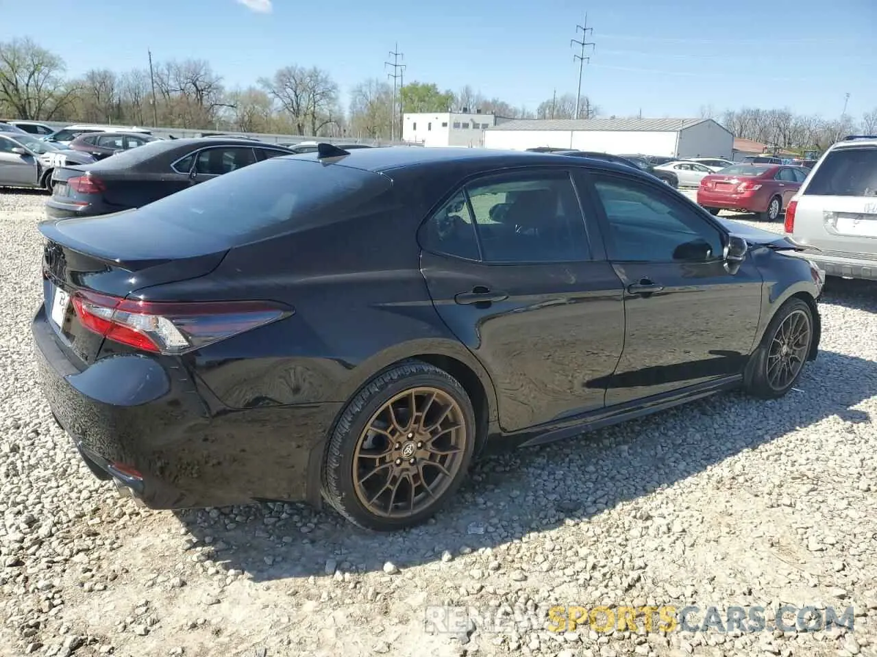 3 fotografías del automóvil dañado 4T1T11AKXPU108981 TOYOTA CAMRY 2023