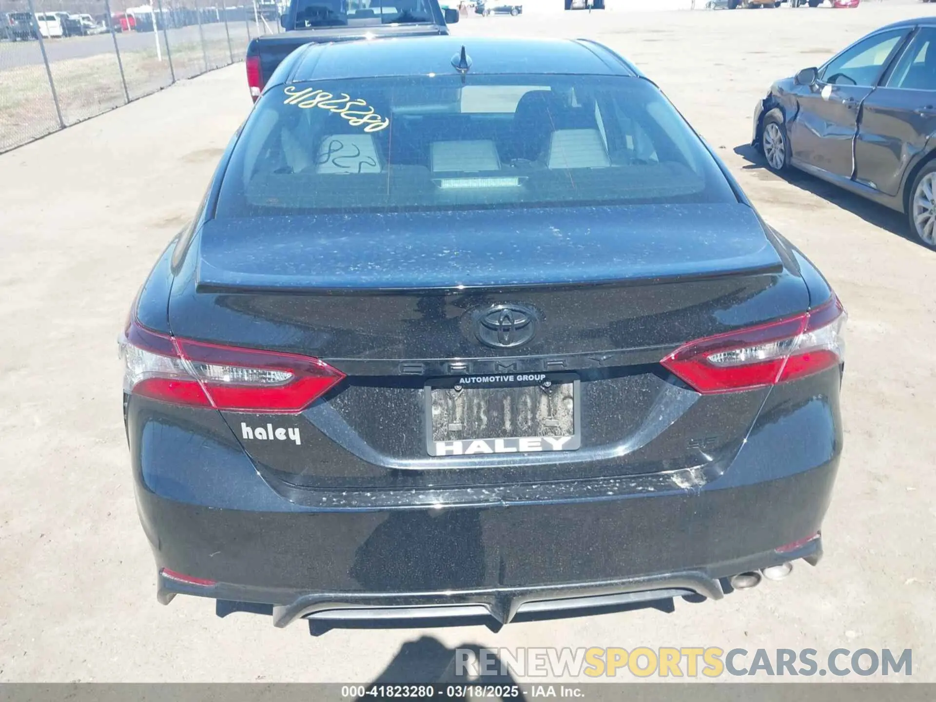 16 fotografías del automóvil dañado 4T1T11AKXPU111010 TOYOTA CAMRY 2023