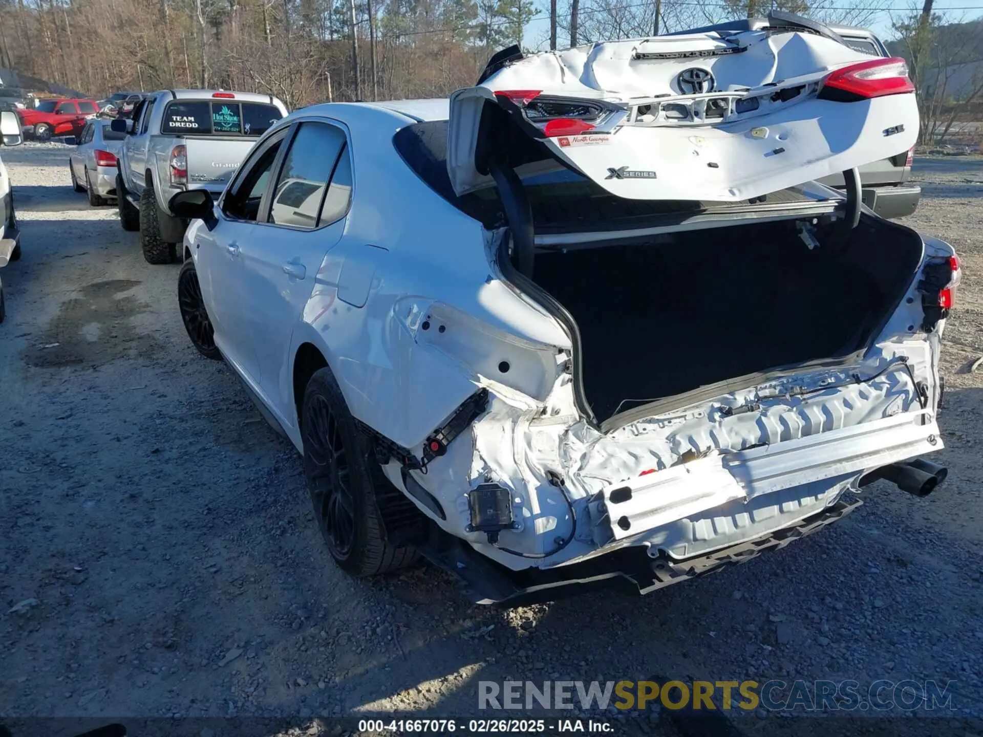 3 fotografías del automóvil dañado 4T1T11AKXPU167223 TOYOTA CAMRY 2023