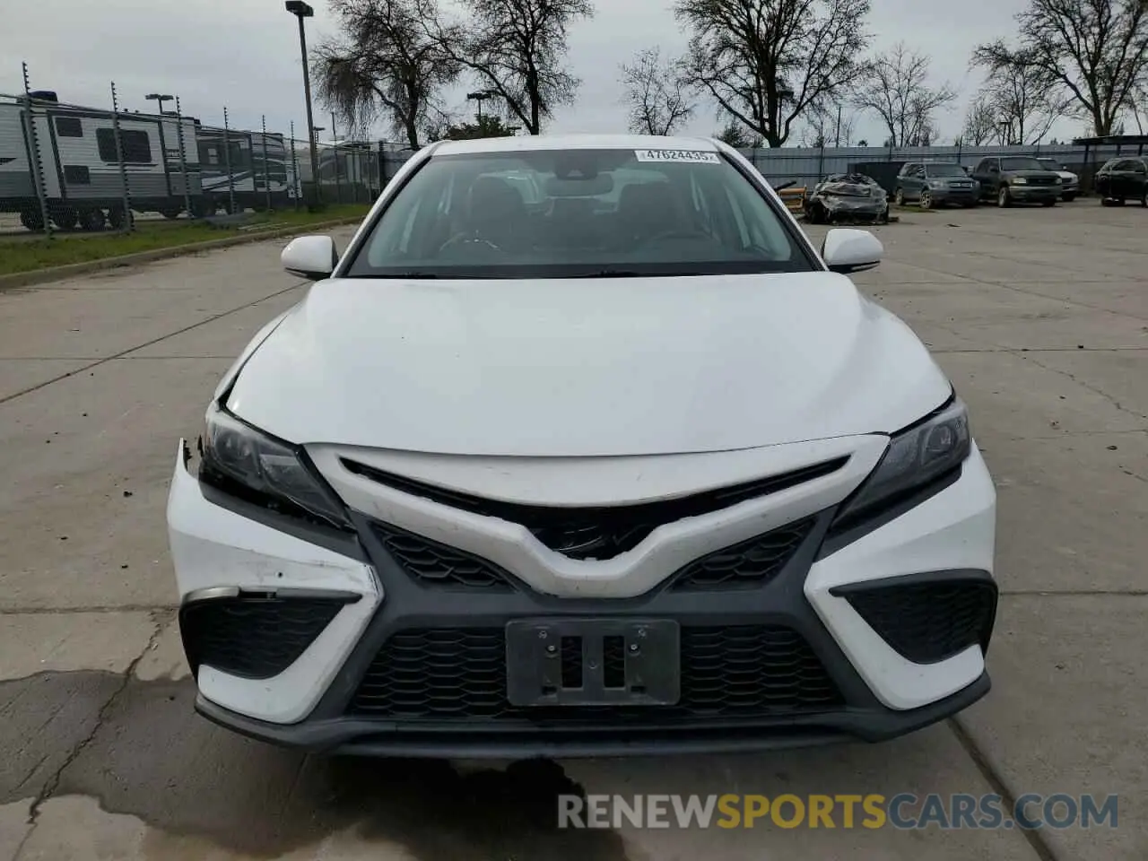5 fotografías del automóvil dañado 4T1T11AKXPU756983 TOYOTA CAMRY 2023