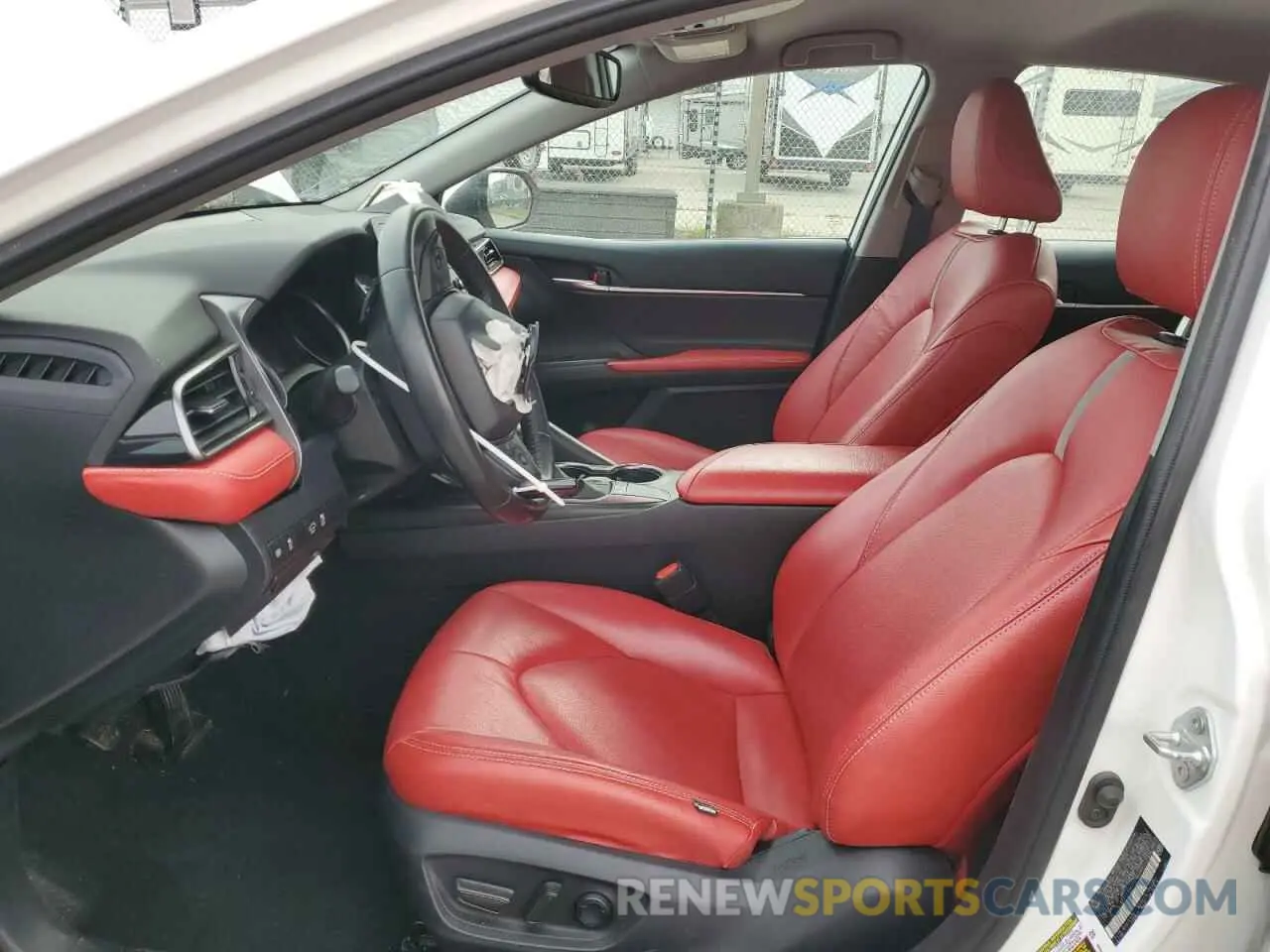 7 fotografías del automóvil dañado 4T1T11AKXPU756983 TOYOTA CAMRY 2023