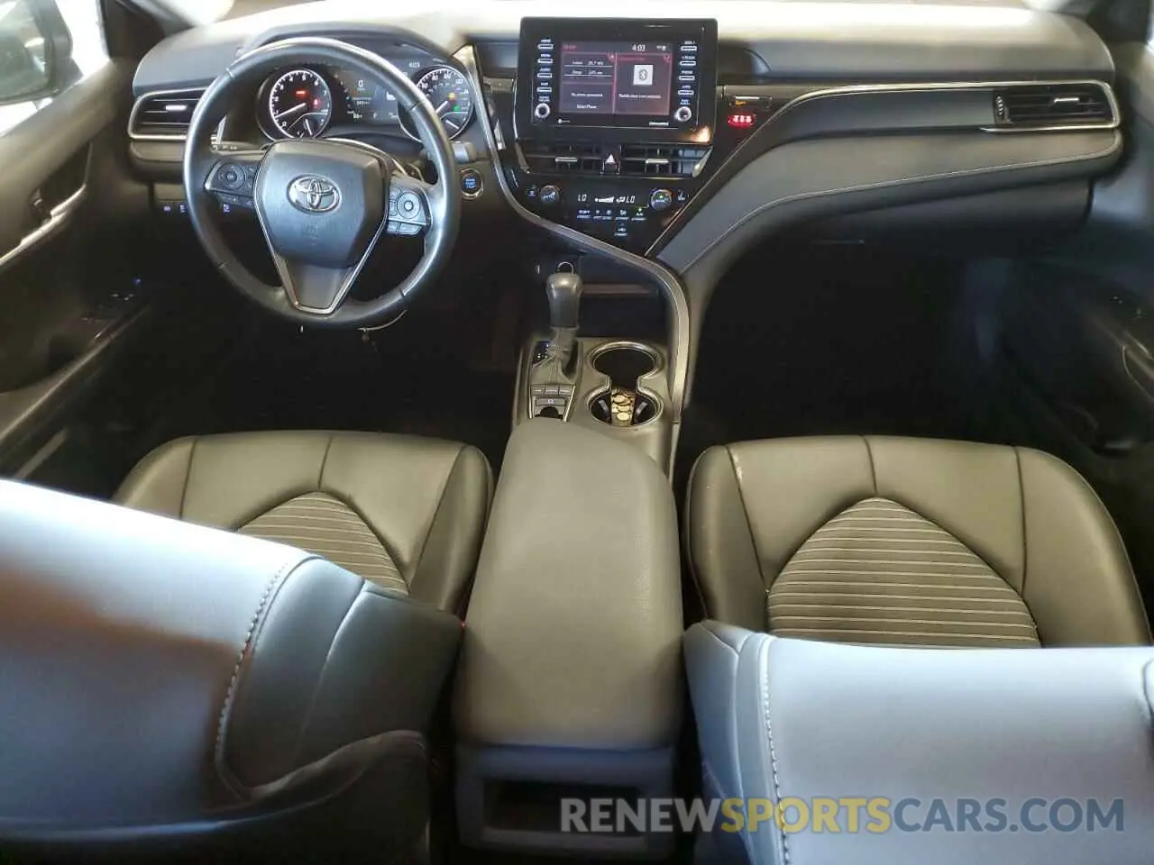 8 fotografías del automóvil dañado 4T1T11BK0PU104839 TOYOTA CAMRY 2023