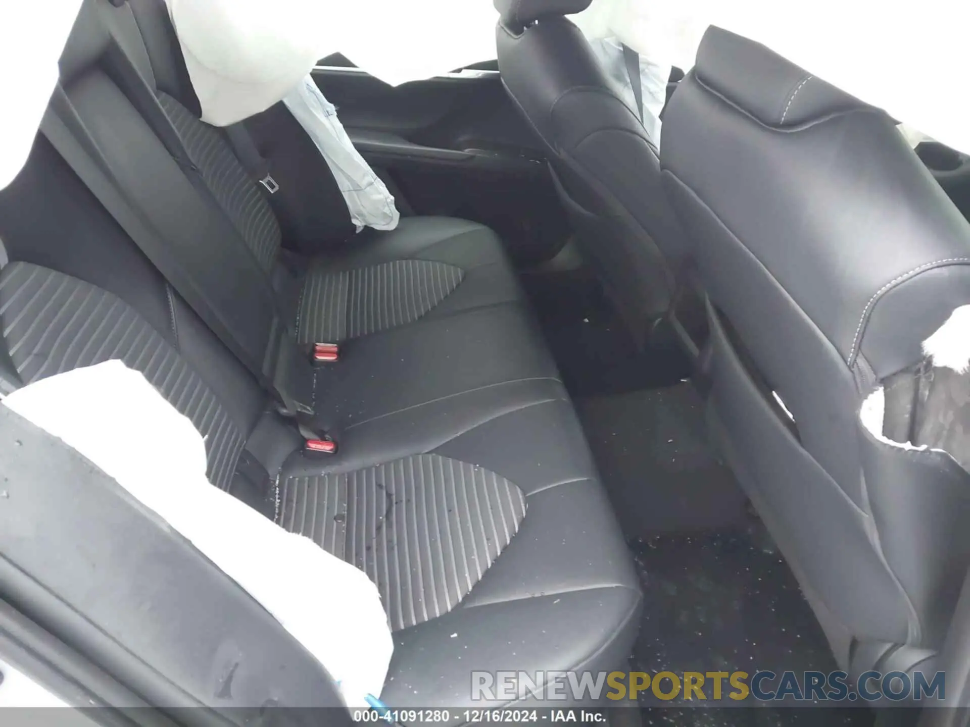 8 fotografías del automóvil dañado 4T1T11BK5PU088265 TOYOTA CAMRY 2023