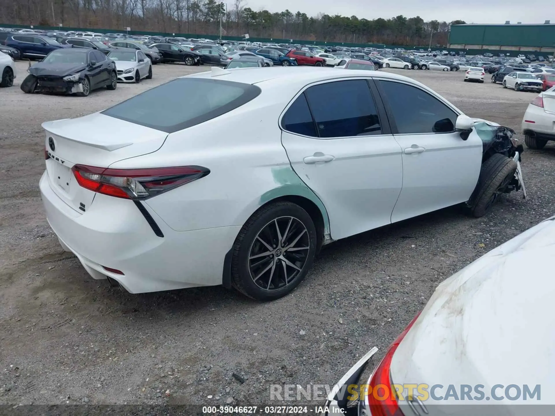 4 fotografías del automóvil dañado 4T1T11BK9PU084364 TOYOTA CAMRY 2023