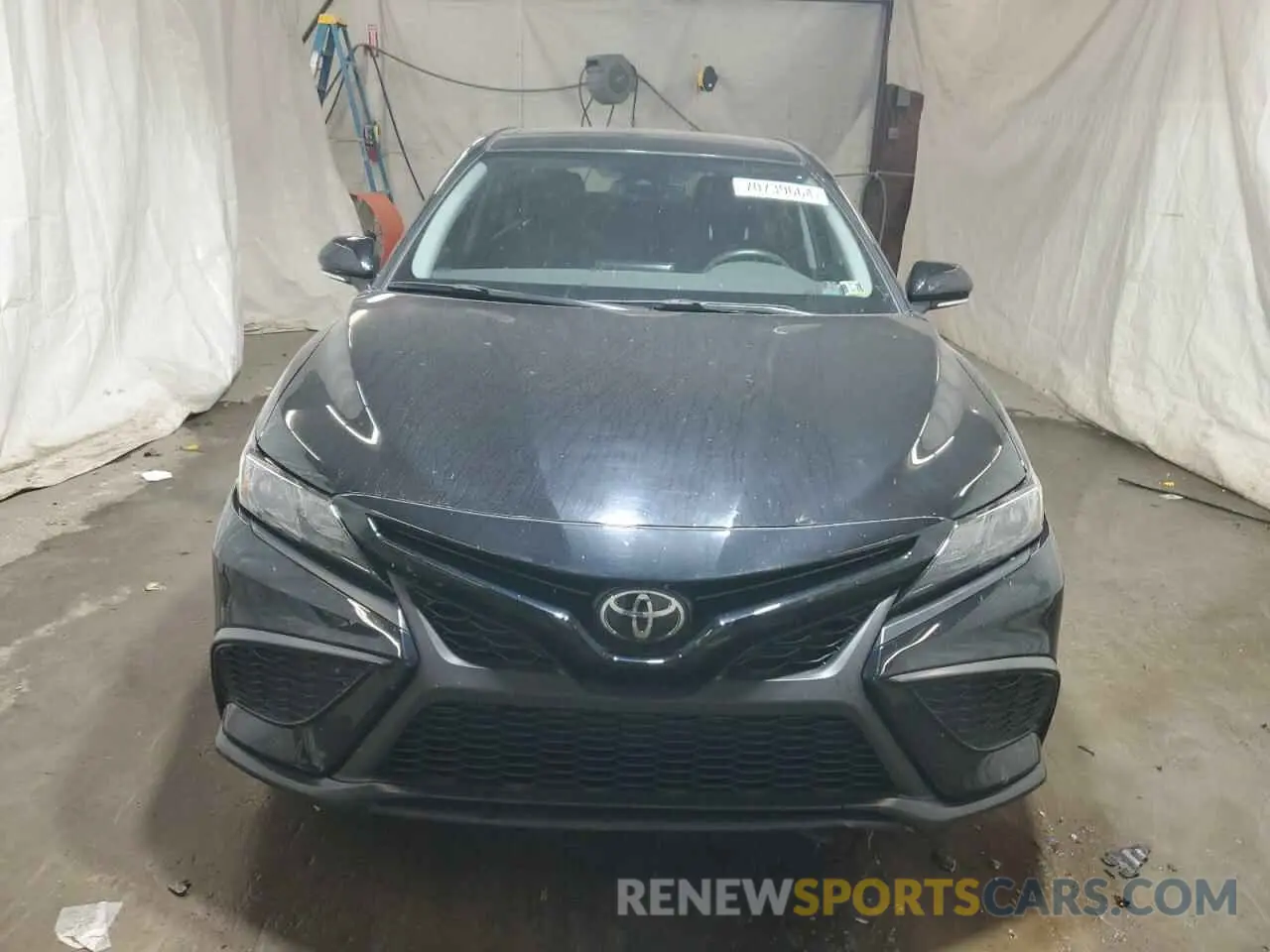 5 fotografías del automóvil dañado 4T1T11BK9PU092187 TOYOTA CAMRY 2023