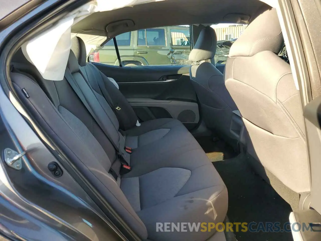 10 fotografías del automóvil dañado 4T1C11AK0RU190674 TOYOTA CAMRY 2024