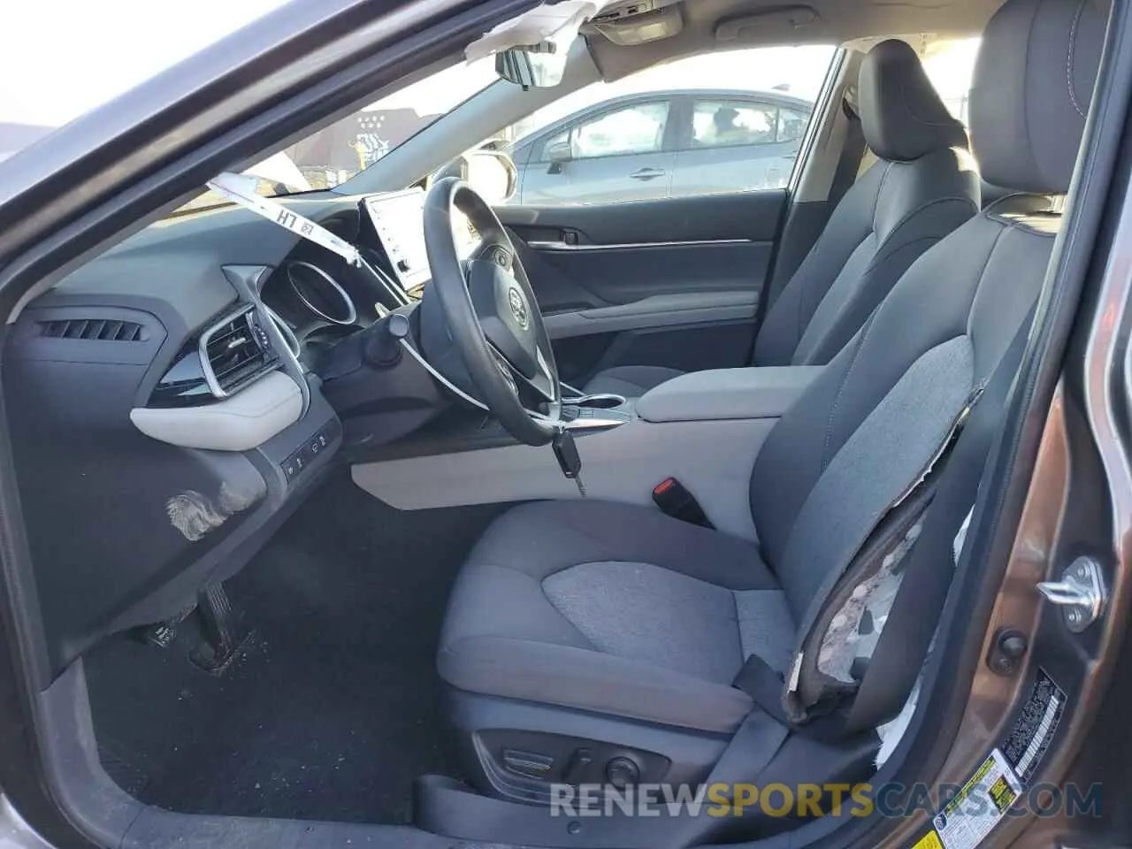 7 fotografías del automóvil dañado 4T1C11AK0RU190674 TOYOTA CAMRY 2024