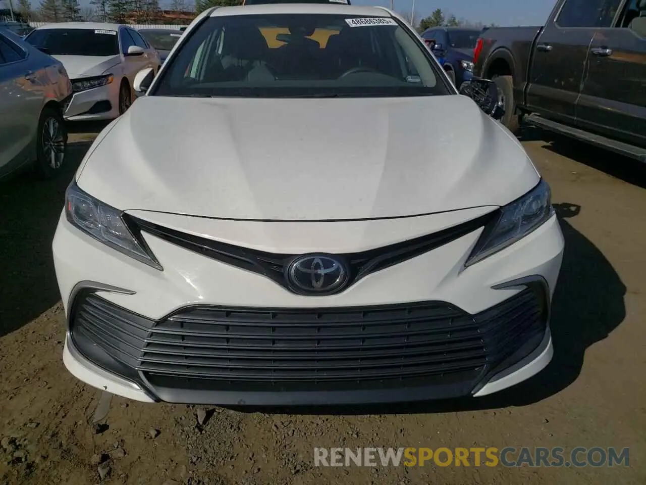 5 fotografías del automóvil dañado 4T1C11AK0RU202757 TOYOTA CAMRY 2024