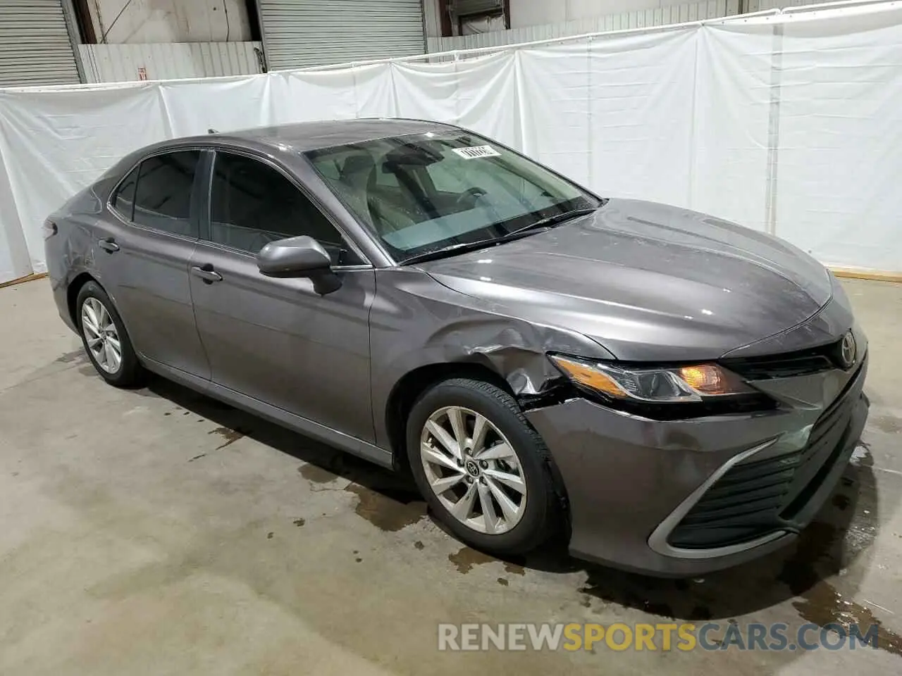 4 fotografías del automóvil dañado 4T1C11AK0RU213743 TOYOTA CAMRY 2024