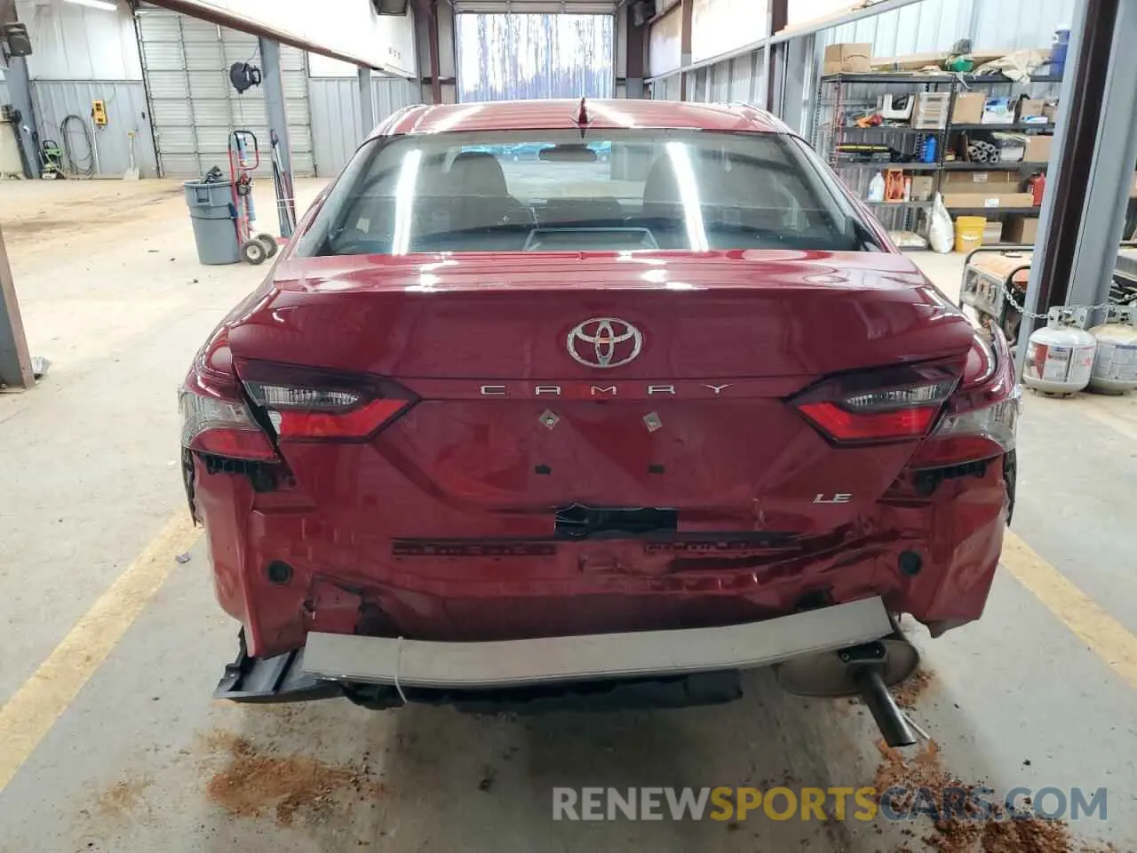 6 fotografías del automóvil dañado 4T1C11AK0RU225603 TOYOTA CAMRY 2024