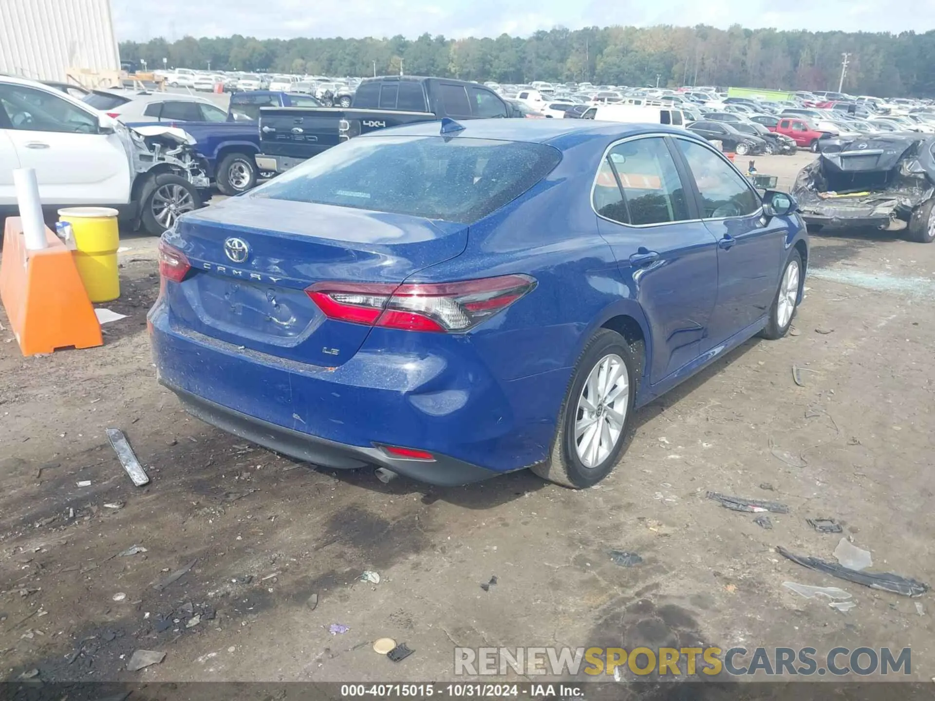 4 fotografías del automóvil dañado 4T1C11AK1RU205053 TOYOTA CAMRY 2024