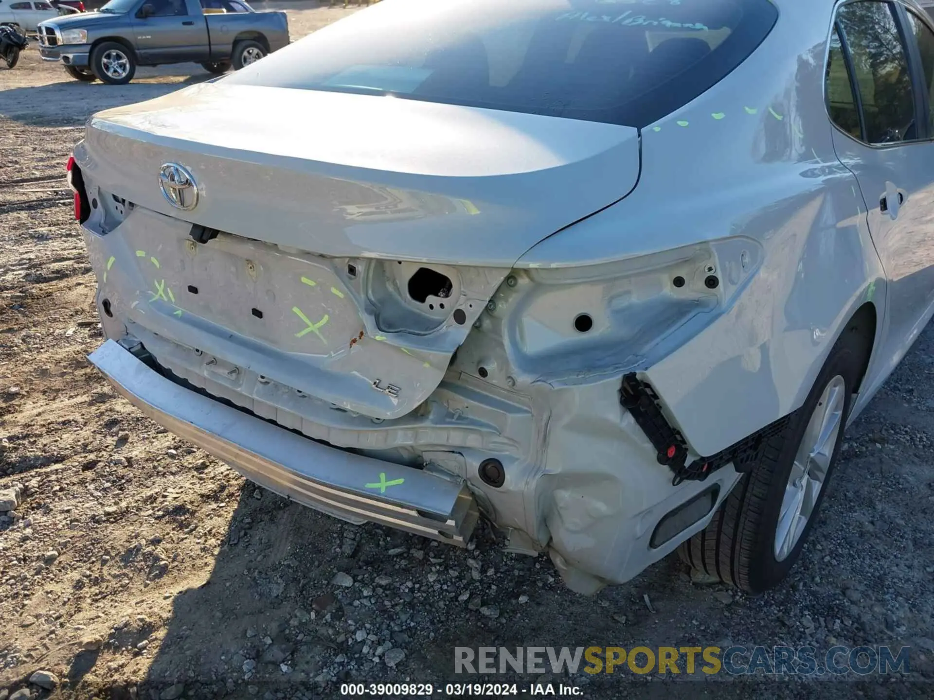 6 fotografías del automóvil dañado 4T1C11AK2RU192507 TOYOTA CAMRY 2024