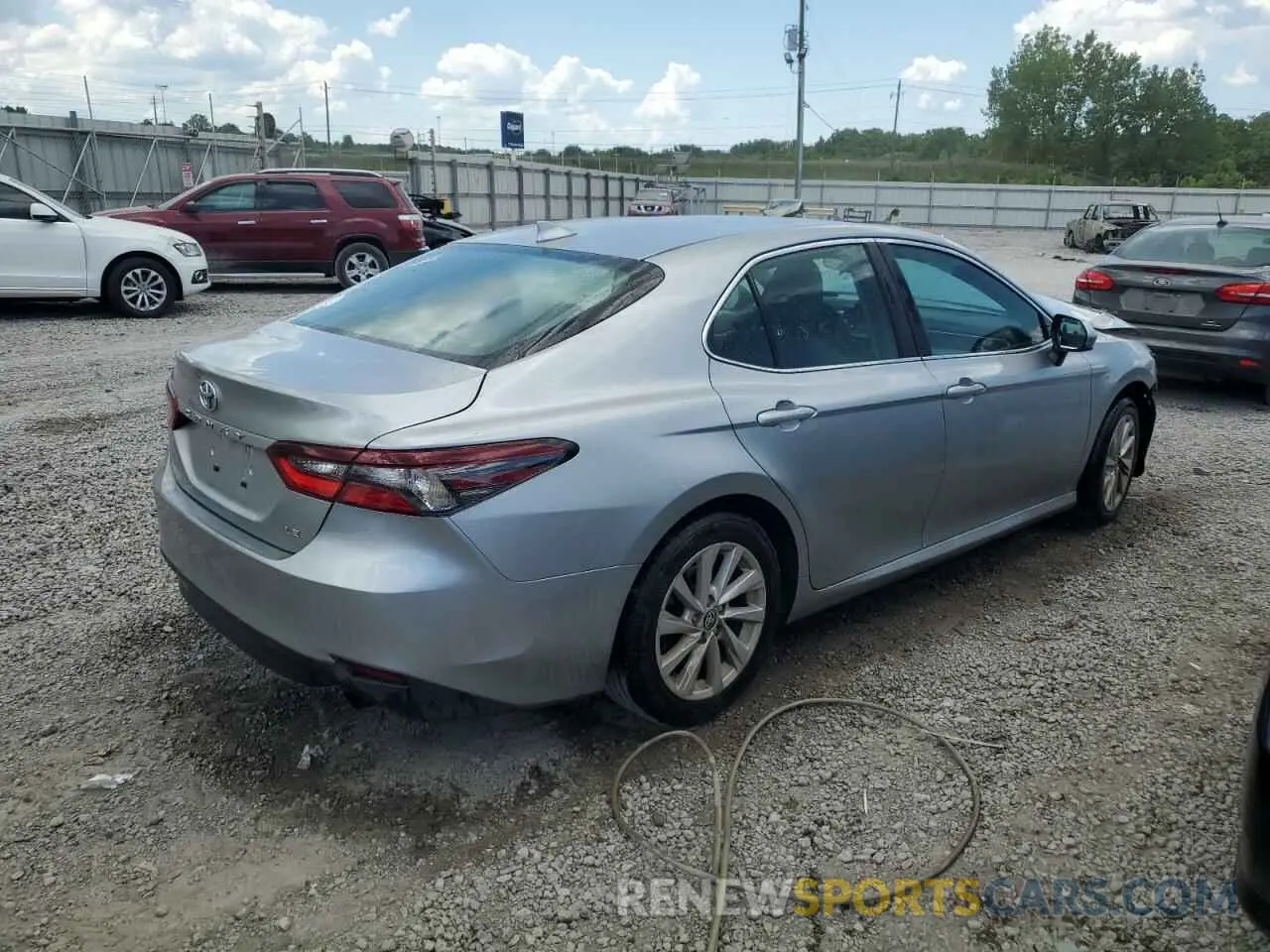 3 fotografías del automóvil dañado 4T1C11AK2RU206468 TOYOTA CAMRY 2024