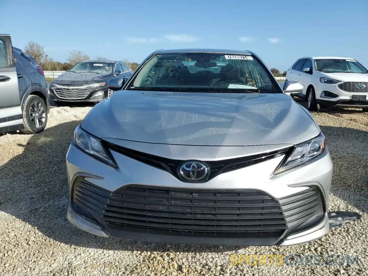 5 fotografías del automóvil dañado 4T1C11AK3RU202087 TOYOTA CAMRY 2024