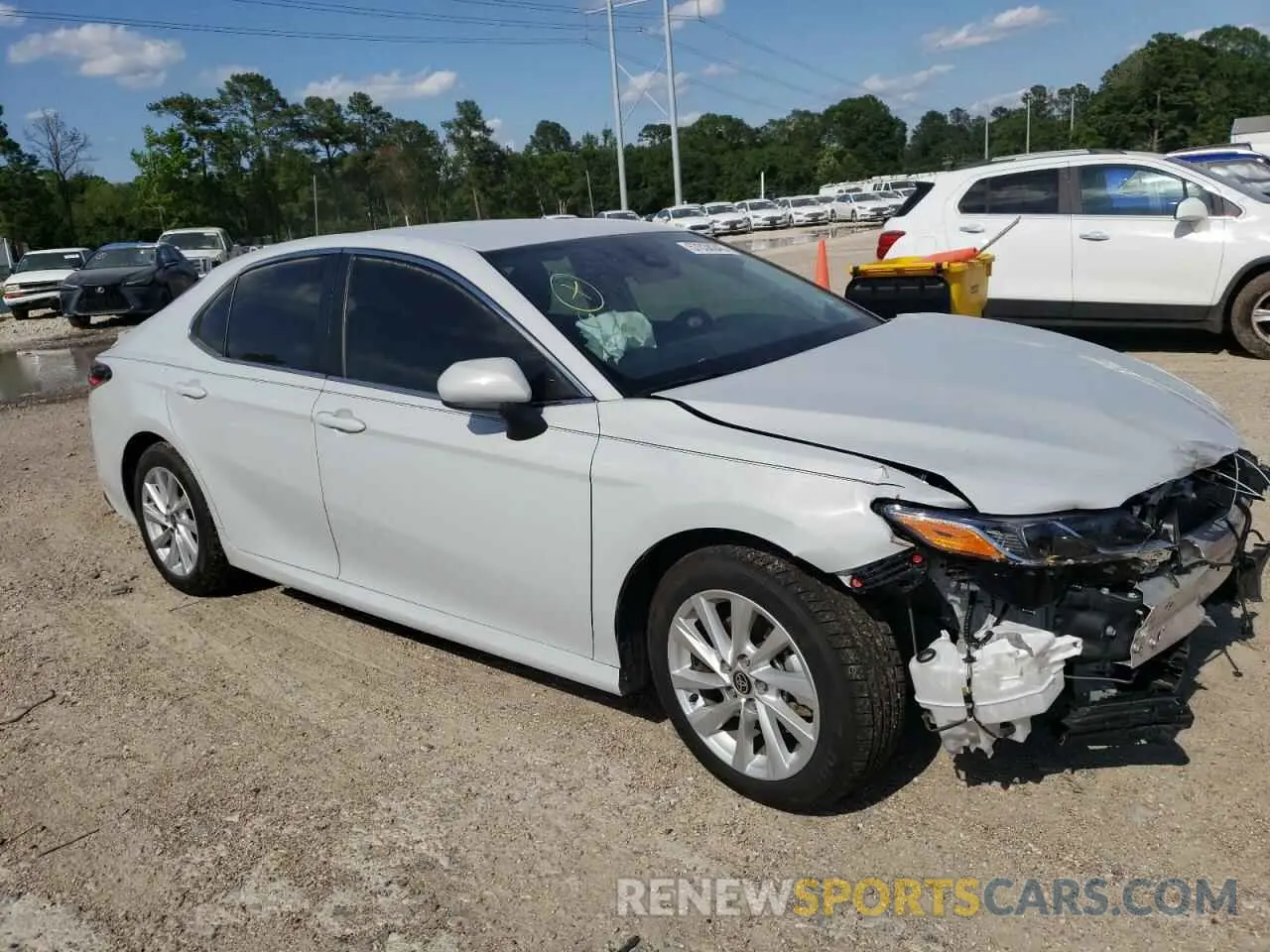 4 fotografías del automóvil dañado 4T1C11AK3RU229922 TOYOTA CAMRY 2024