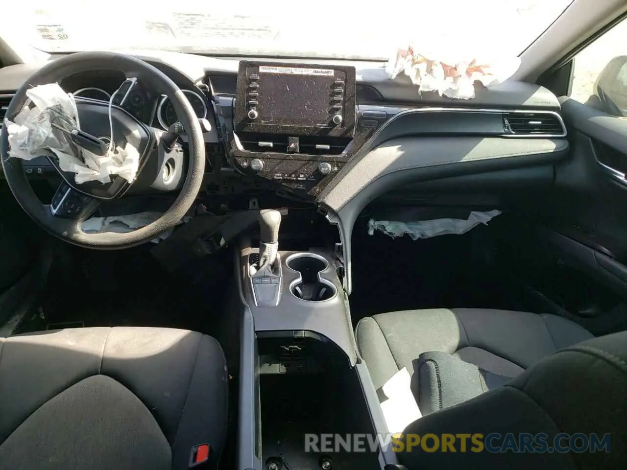 8 fotografías del automóvil dañado 4T1C11AK3RU229922 TOYOTA CAMRY 2024