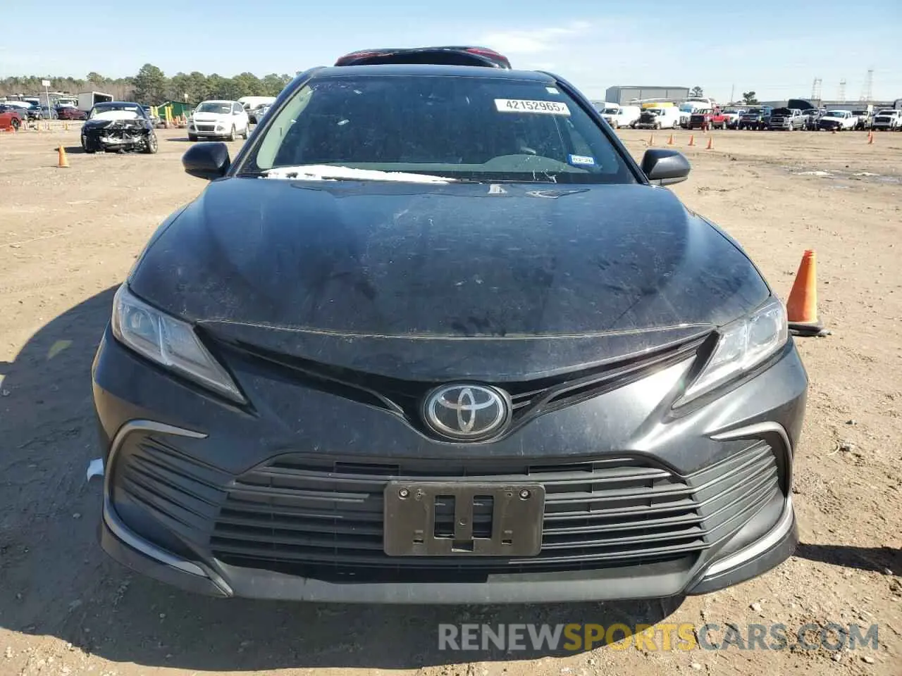 5 fotografías del automóvil dañado 4T1C11AK3RU254187 TOYOTA CAMRY 2024