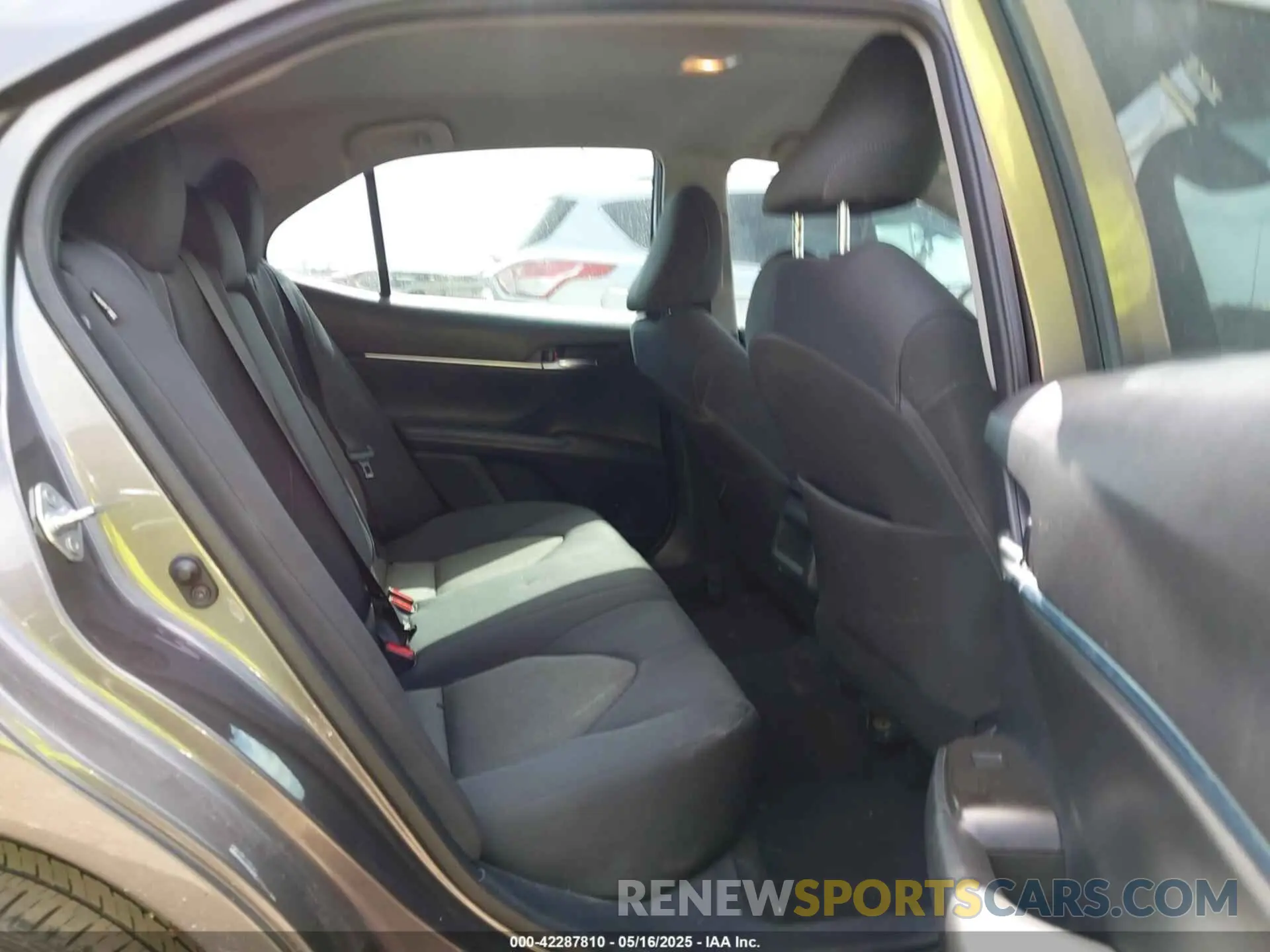 8 fotografías del automóvil dañado 4T1C11AK4RU906525 TOYOTA CAMRY 2024