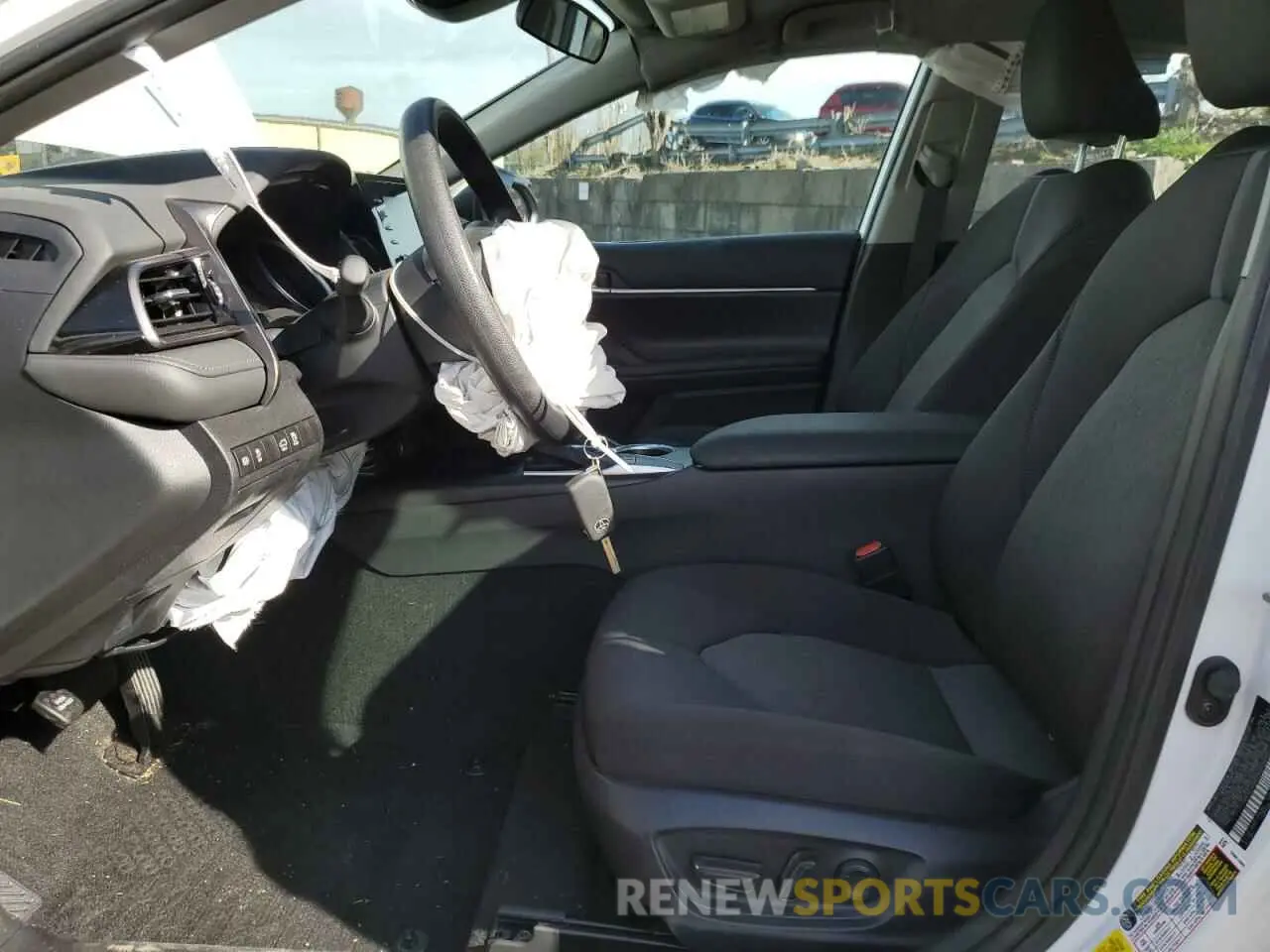 7 fotografías del automóvil dañado 4T1C11AK5RU205847 TOYOTA CAMRY 2024