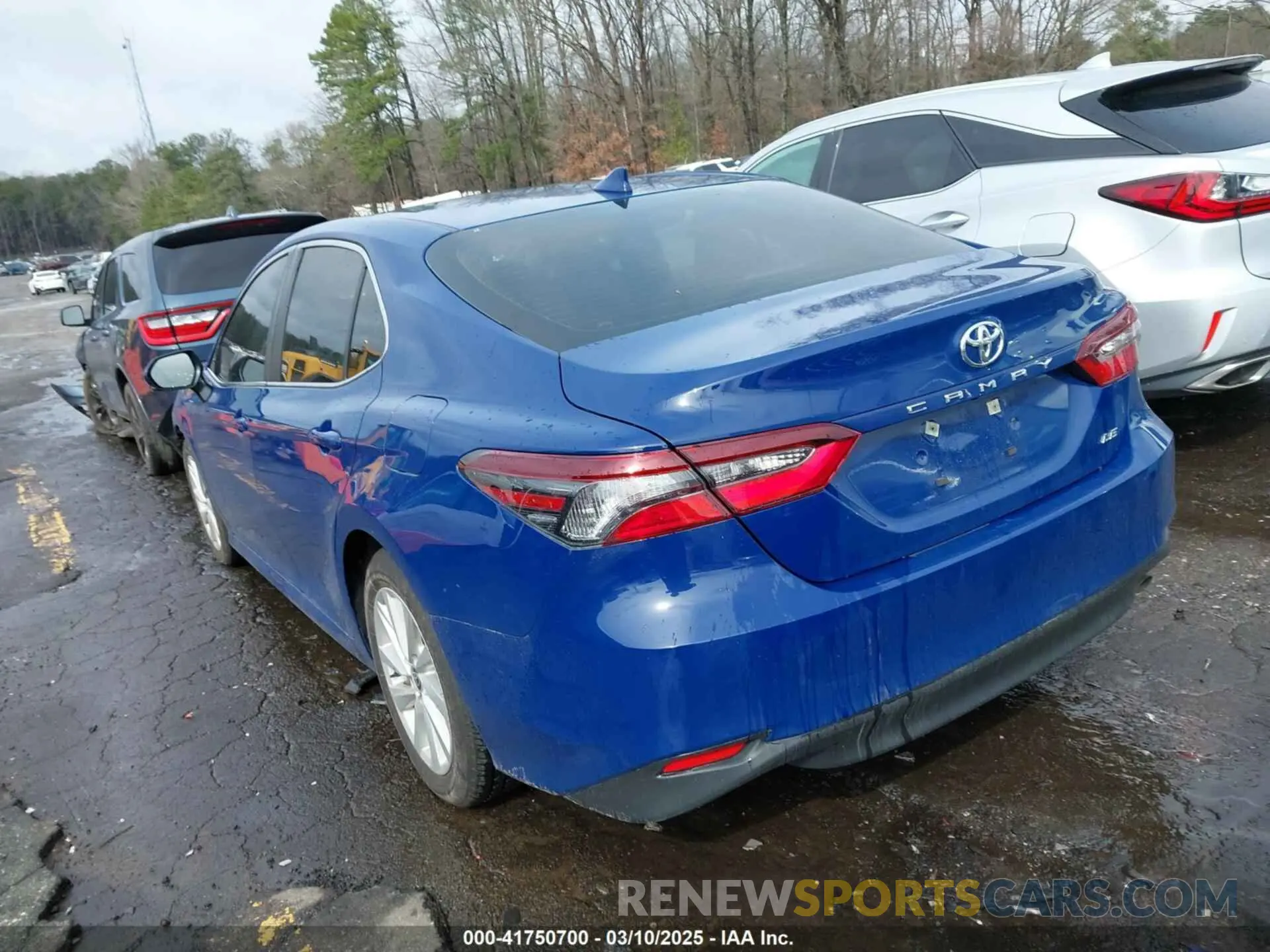 3 fotografías del automóvil dañado 4T1C11AK5RU228948 TOYOTA CAMRY 2024