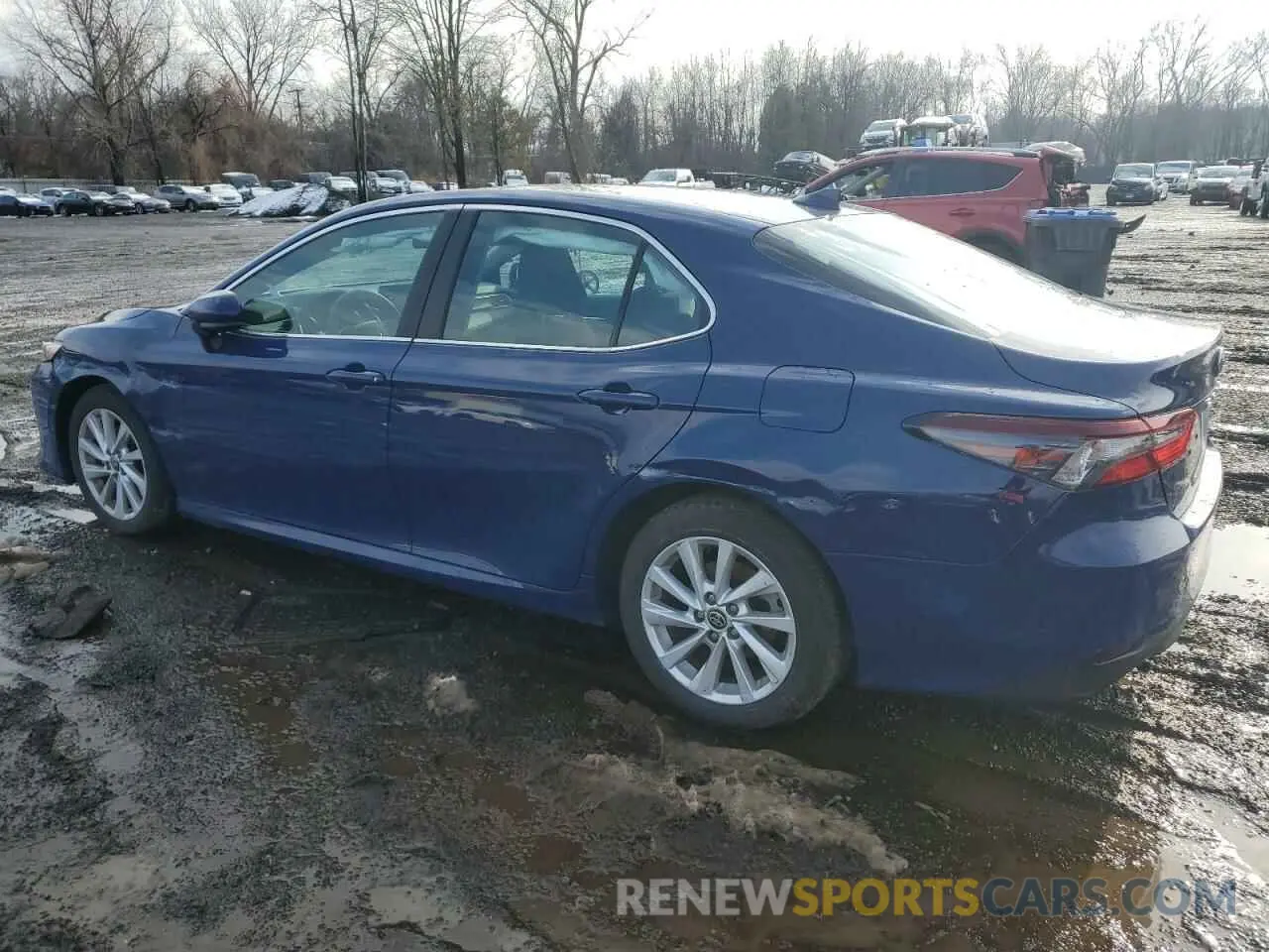 2 fotografías del automóvil dañado 4T1C11AK5RU247287 TOYOTA CAMRY 2024