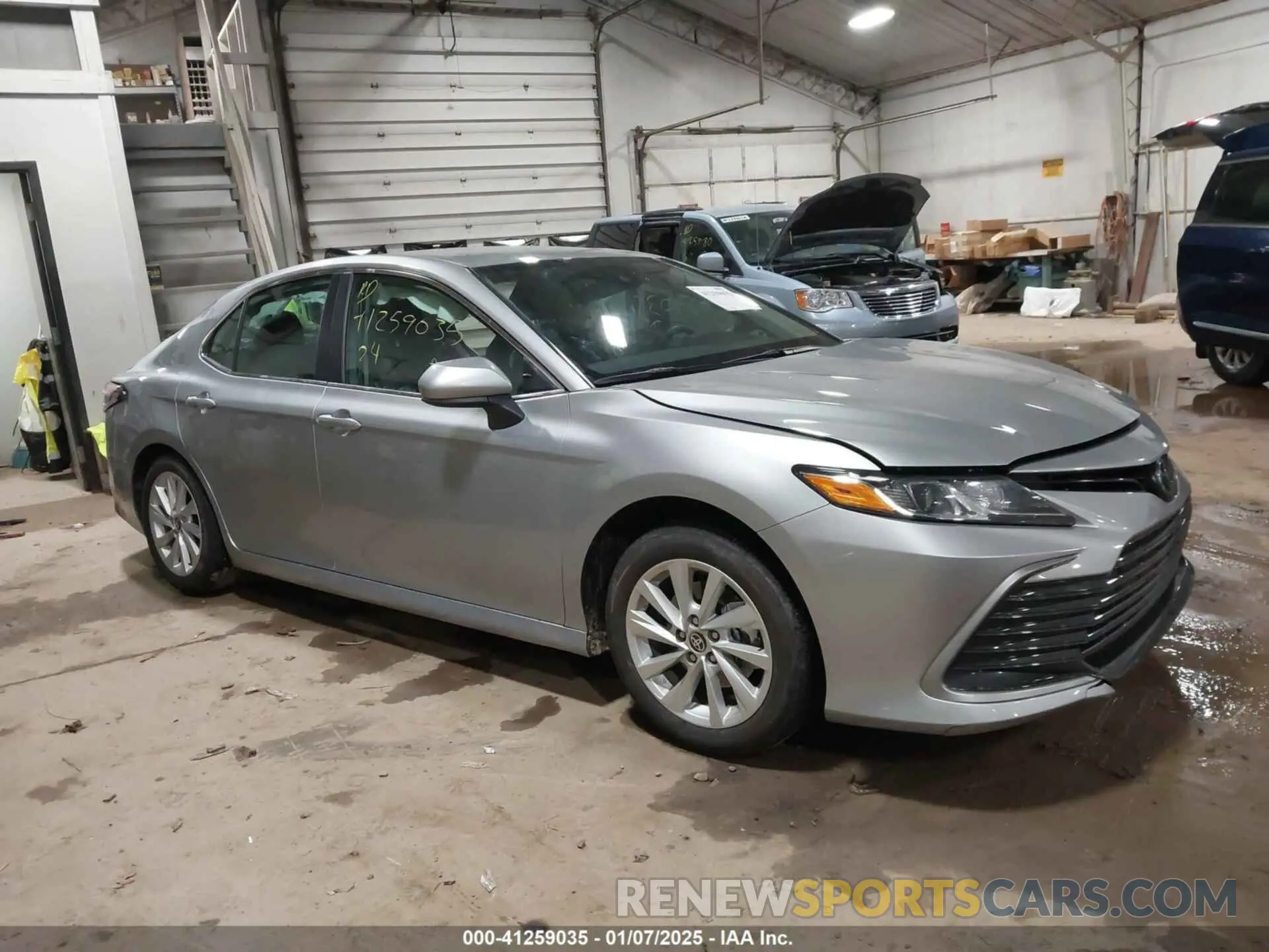 1 fotografías del automóvil dañado 4T1C11AK5RU261268 TOYOTA CAMRY 2024
