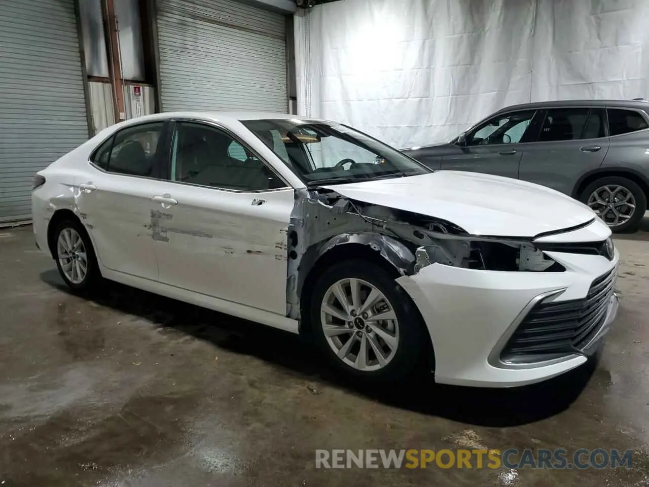 4 fotografías del automóvil dañado 4T1C11AK5RU862213 TOYOTA CAMRY 2024