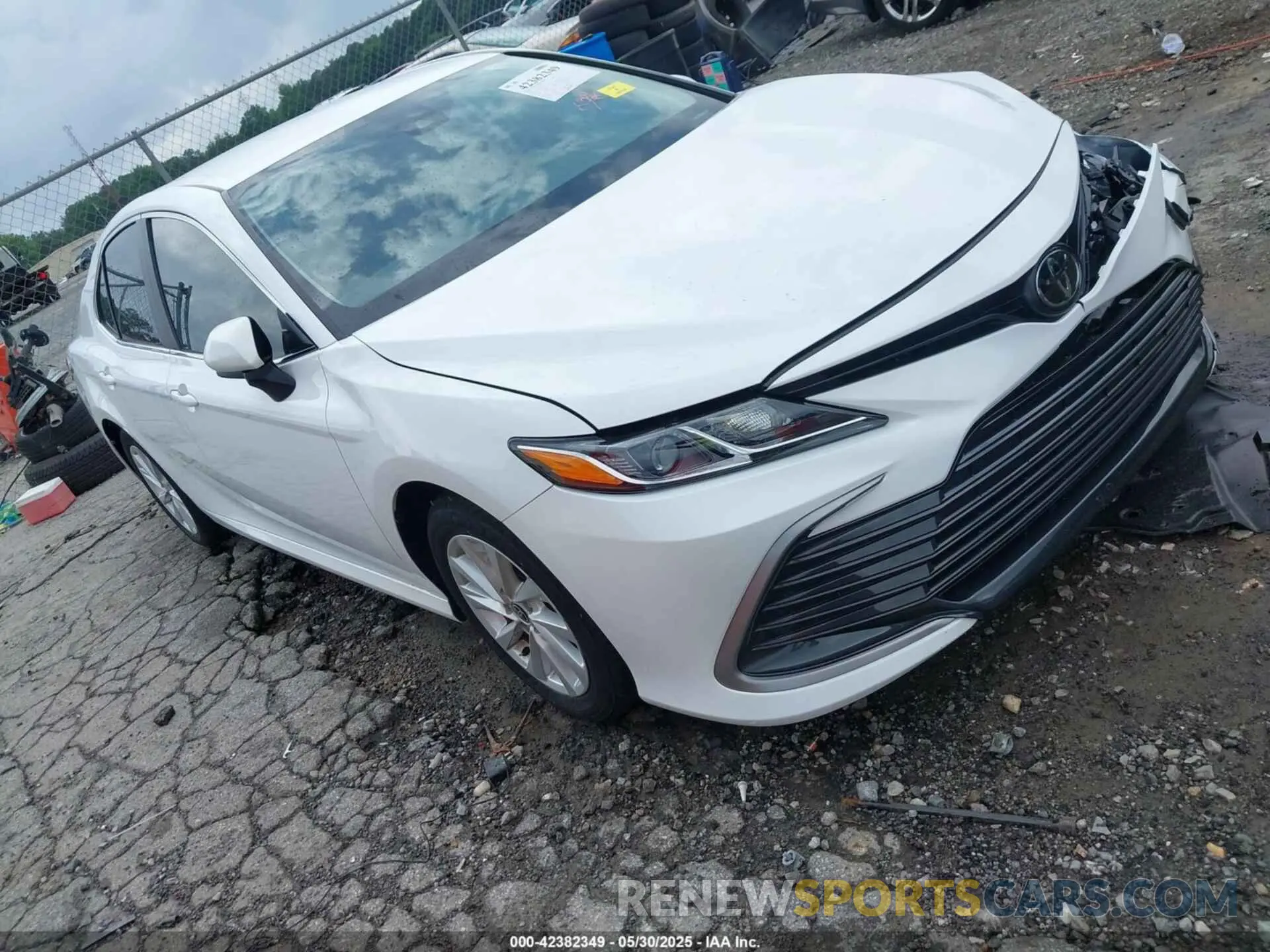 1 fotografías del automóvil dañado 4T1C11AK5RU864267 TOYOTA CAMRY 2024
