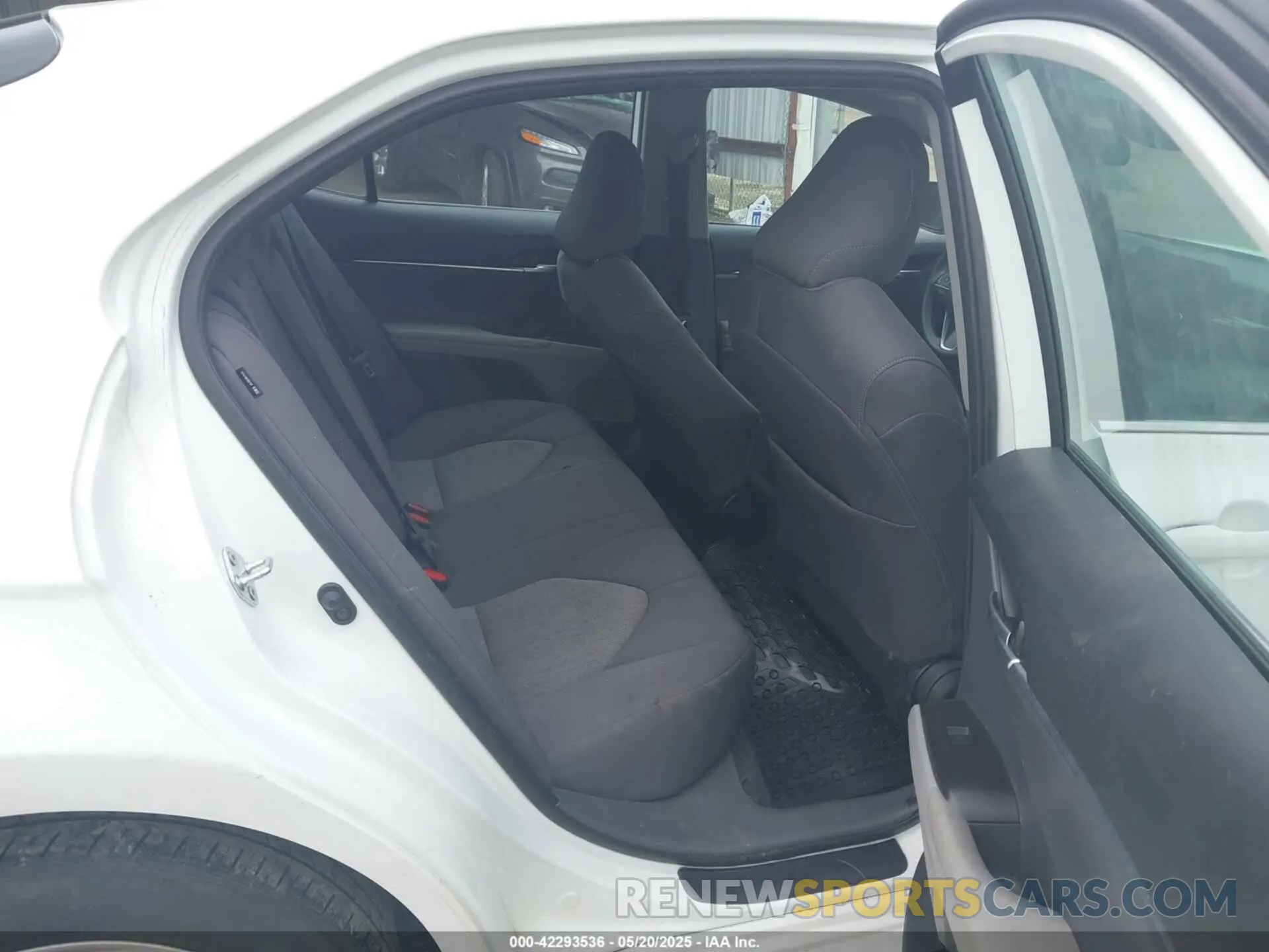 8 fotografías del automóvil dañado 4T1C11AK5RU865810 TOYOTA CAMRY 2024