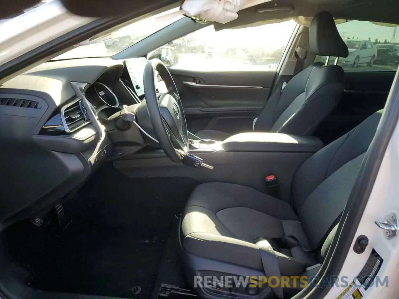 7 fotografías del automóvil dañado 4T1C11AK6RU194261 TOYOTA CAMRY 2024